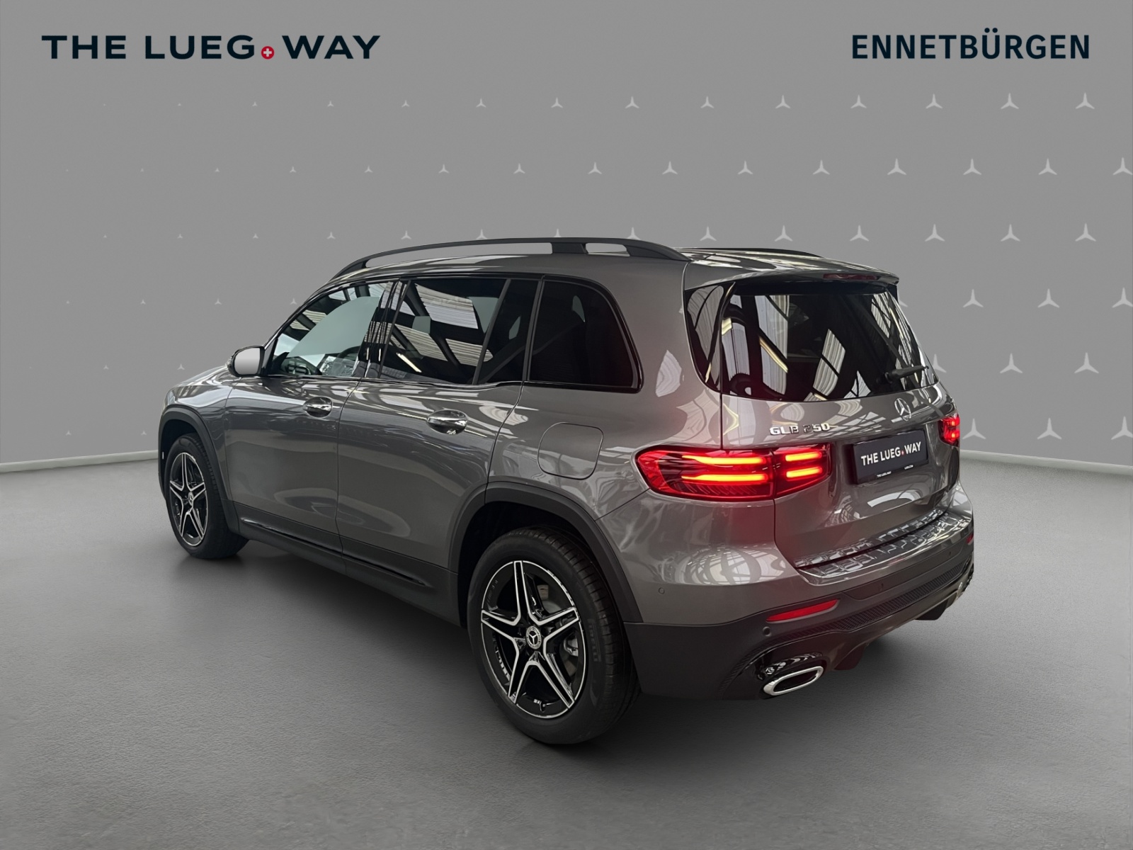MERCEDES-BENZ GLB 250 4Matic 8G-Tronic-image-2