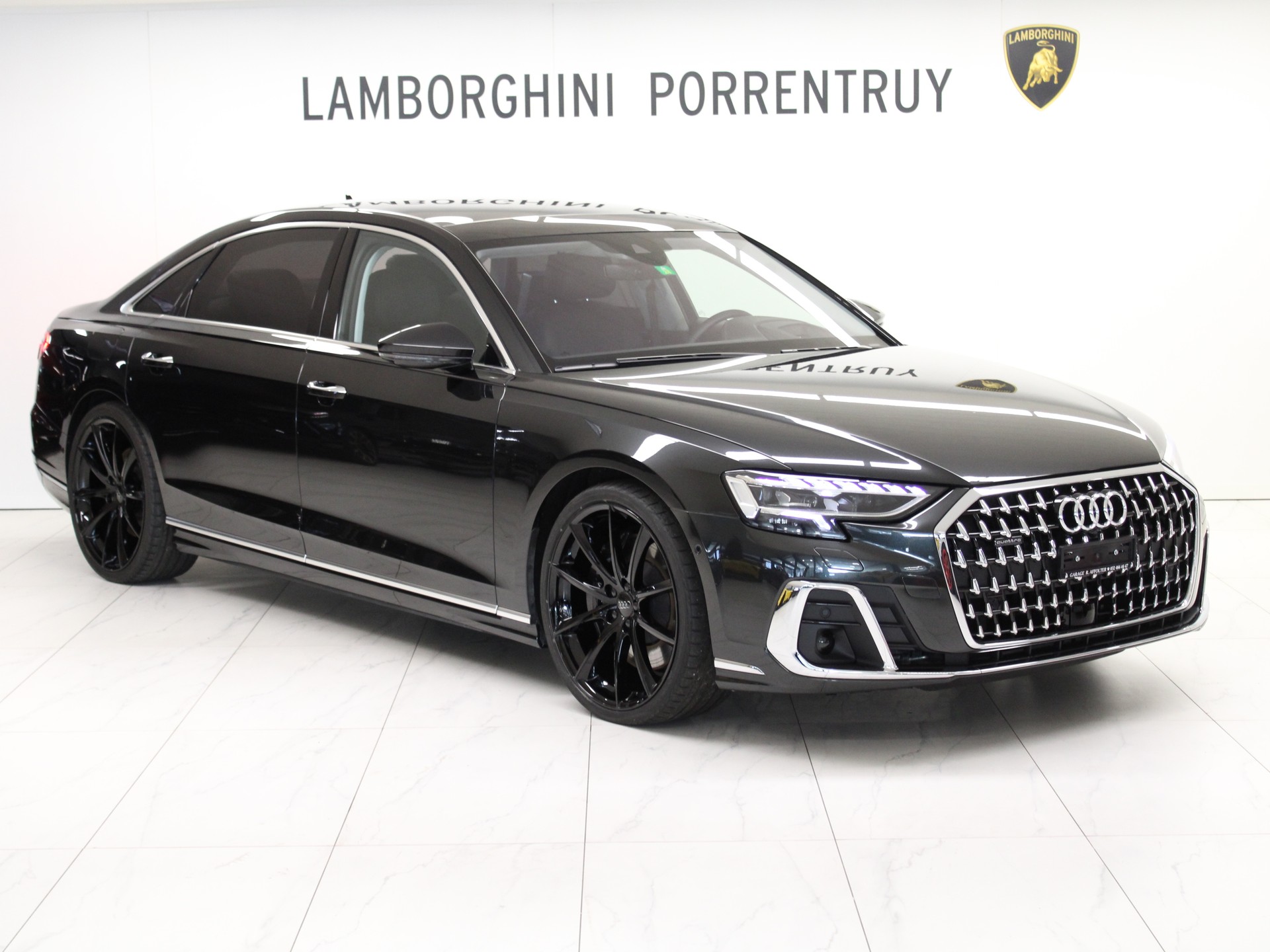 AUDI A8 60 L TFSI e quattro tiptronic-image-0