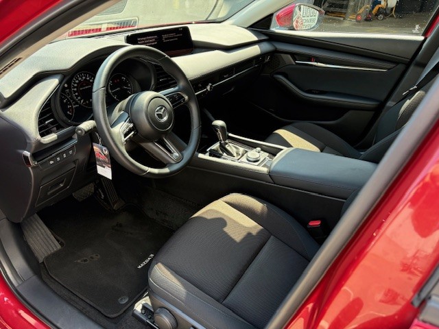 MAZDA 3 Sedan 2.0 186 Exclusive-Line-image-7