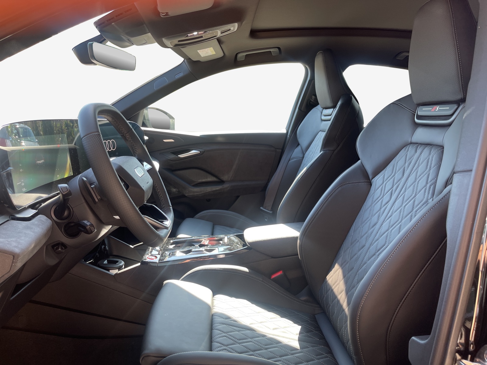 AUDI SQ6 Sportback e-tron quattro-image-7