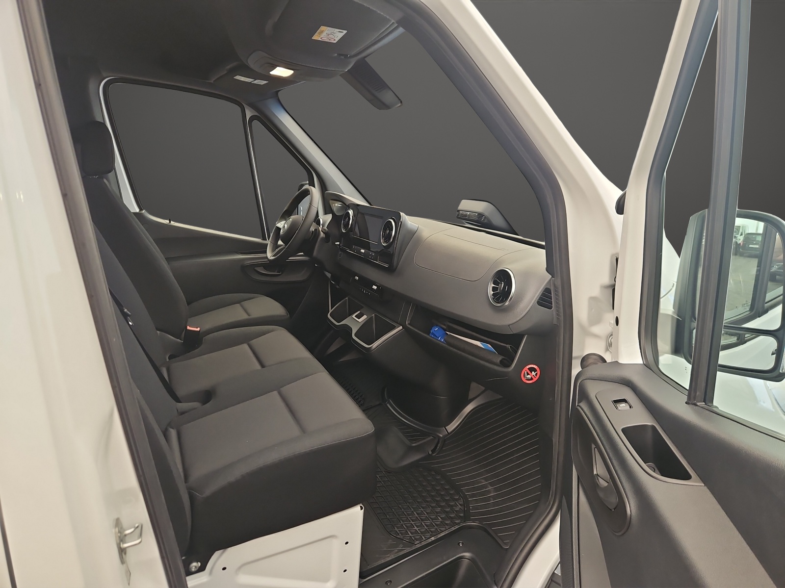 MERCEDES-BENZ Sprinter 315 CDI Standard 9G-TRONIC-image-10