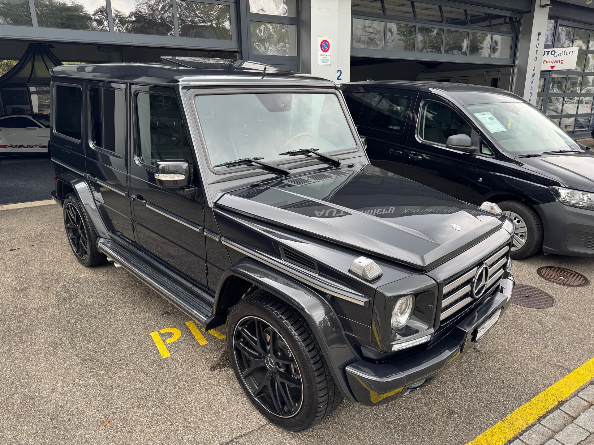 MERCEDES-BENZ G 55 AMG Automatic-showroom-element-1
