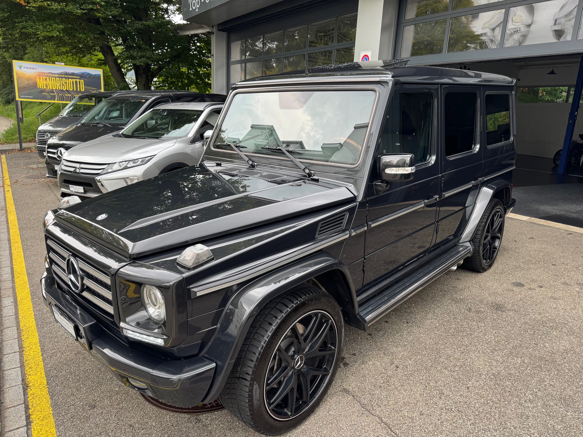 MERCEDES-BENZ G 55 AMG Automatic-showroom-element-3