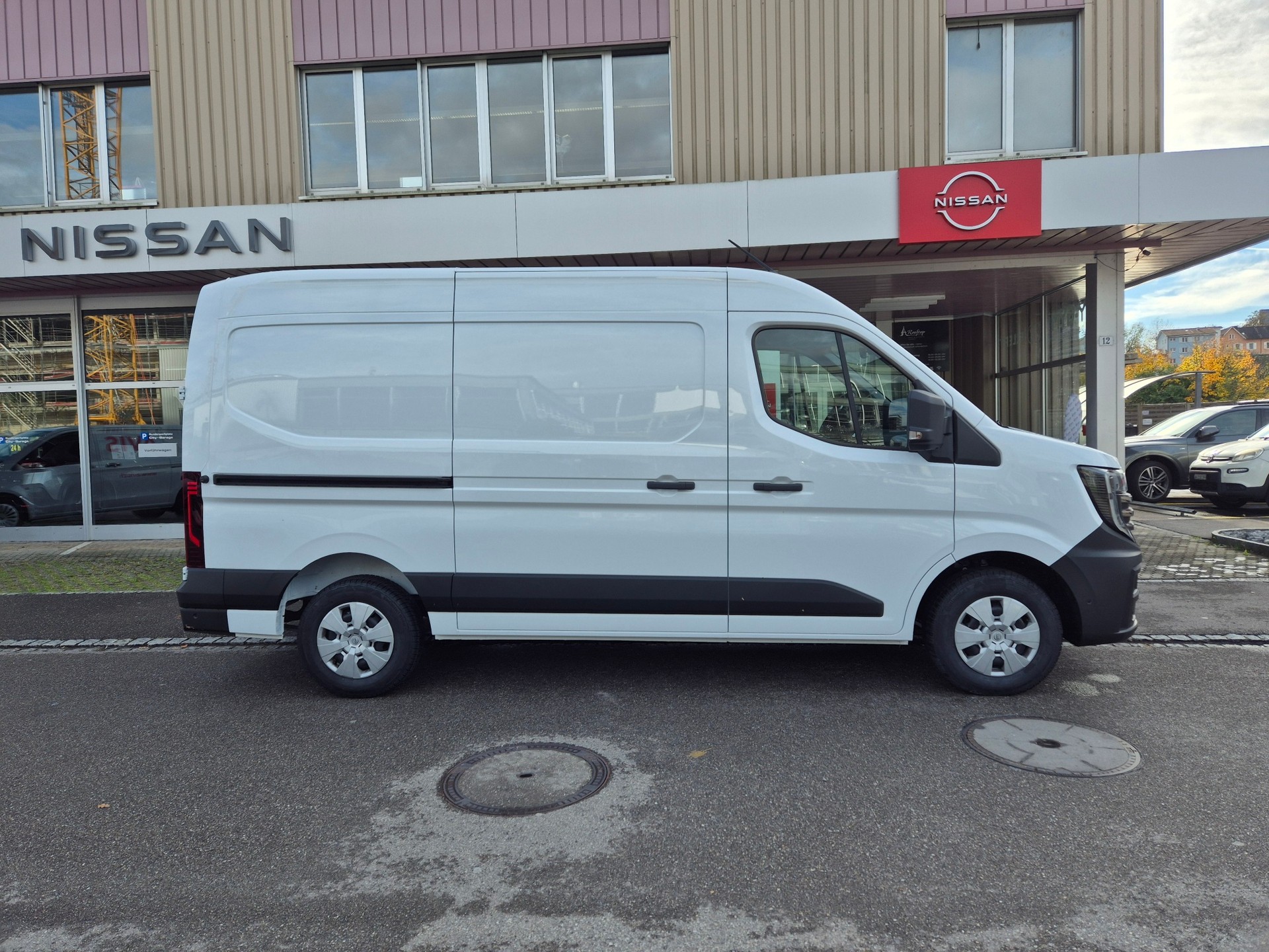 NISSAN Interstar dCi 150 3.5 L2H2 N-Connecta