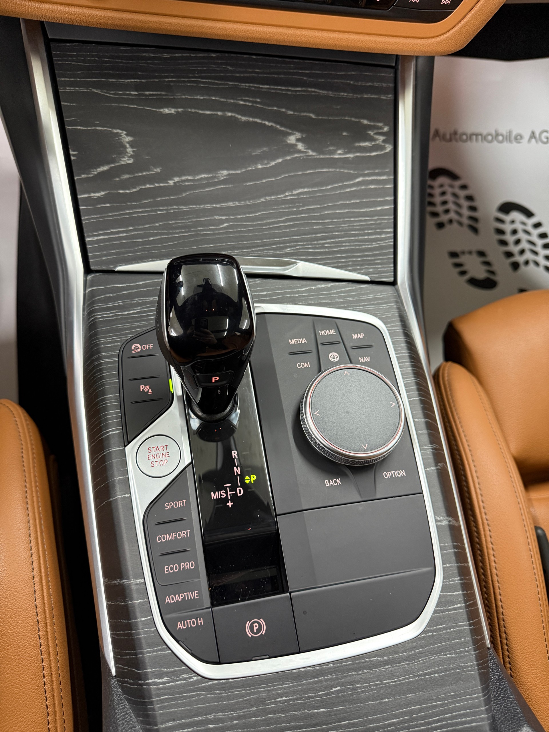 BMW 330d xDrive 48V Touring M Sport DRAVITGRAU Steptronic ★ Panoramadach ★ RF-Kamera ★ M-Ledersportsitze ★ Live Cockpit ★ AHK ★-image-17
