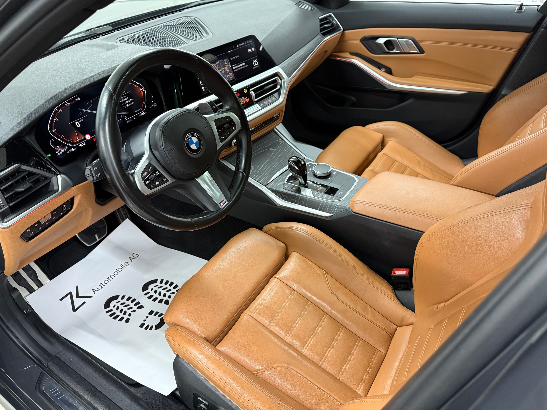 BMW 330d xDrive 48V Touring M Sport DRAVITGRAU Steptronic ★ Panoramadach ★ RF-Kamera ★ M-Ledersportsitze ★ Live Cockpit ★ AHK ★-image-6