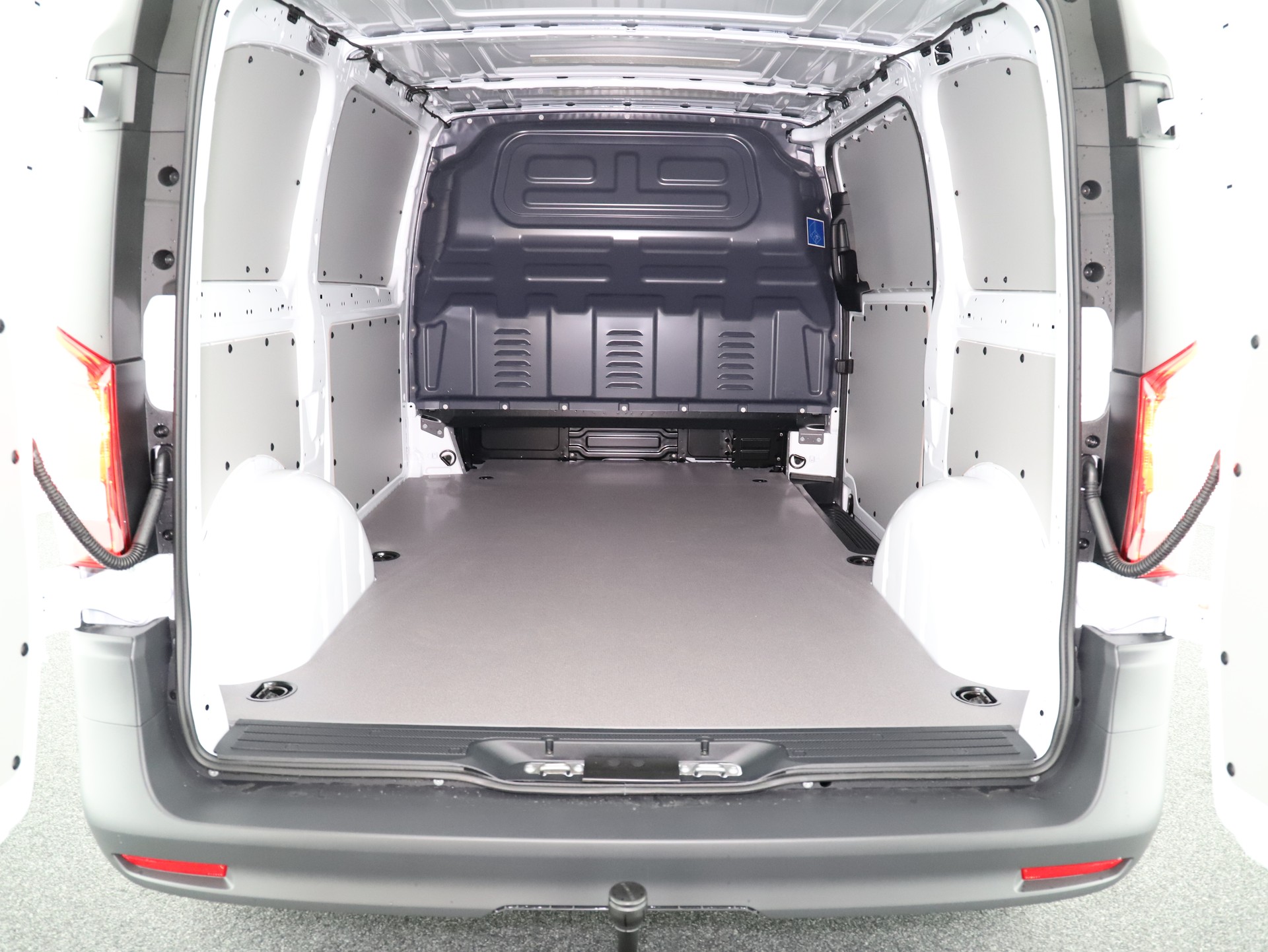 MERCEDES-BENZ Vito 116 CDI Kompakt Pro 9G-Tronic 4M-image-12