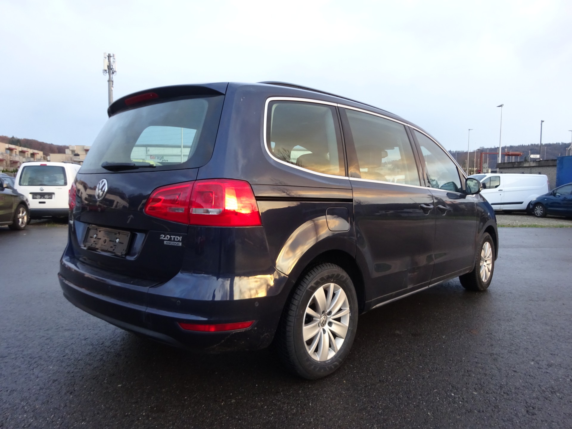 VW Sharan 2.0 TDI BMT Comfortline 4Motion-image-4