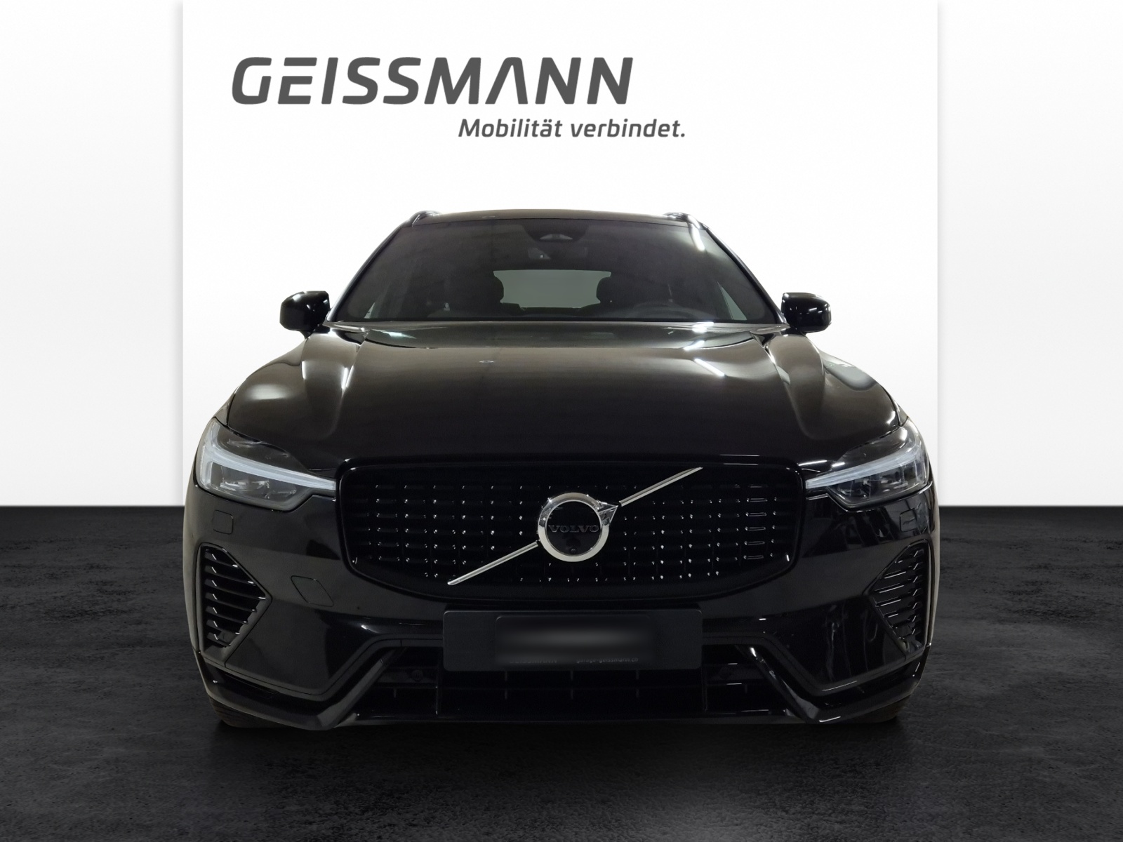 VOLVO XC60 2.0 T8 TE Plus Dark eAWD-image-4