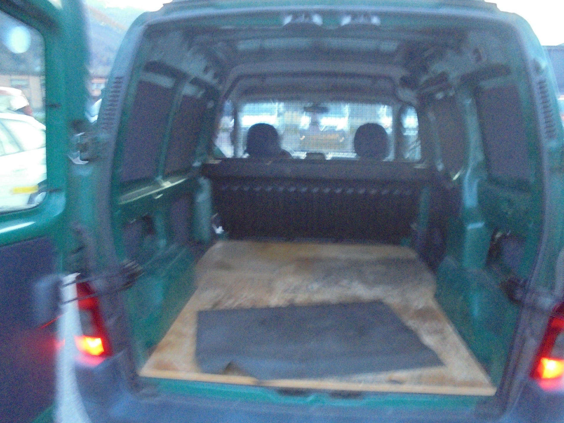 PEUGEOT Partner 1.9D 170C Swiss Pack-image-7
