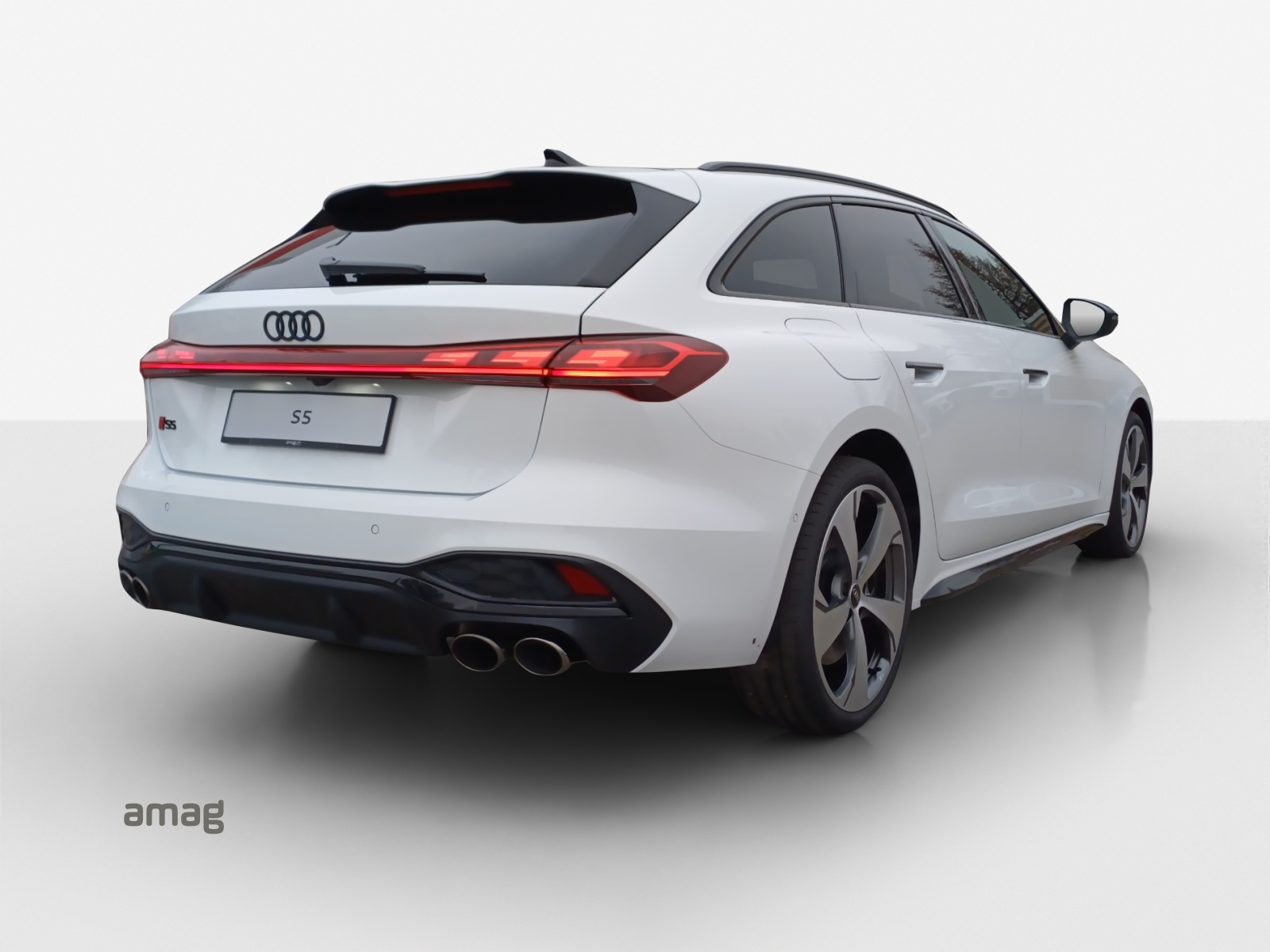 AUDI S5 Avant TFSI quattro S tronic-image-4