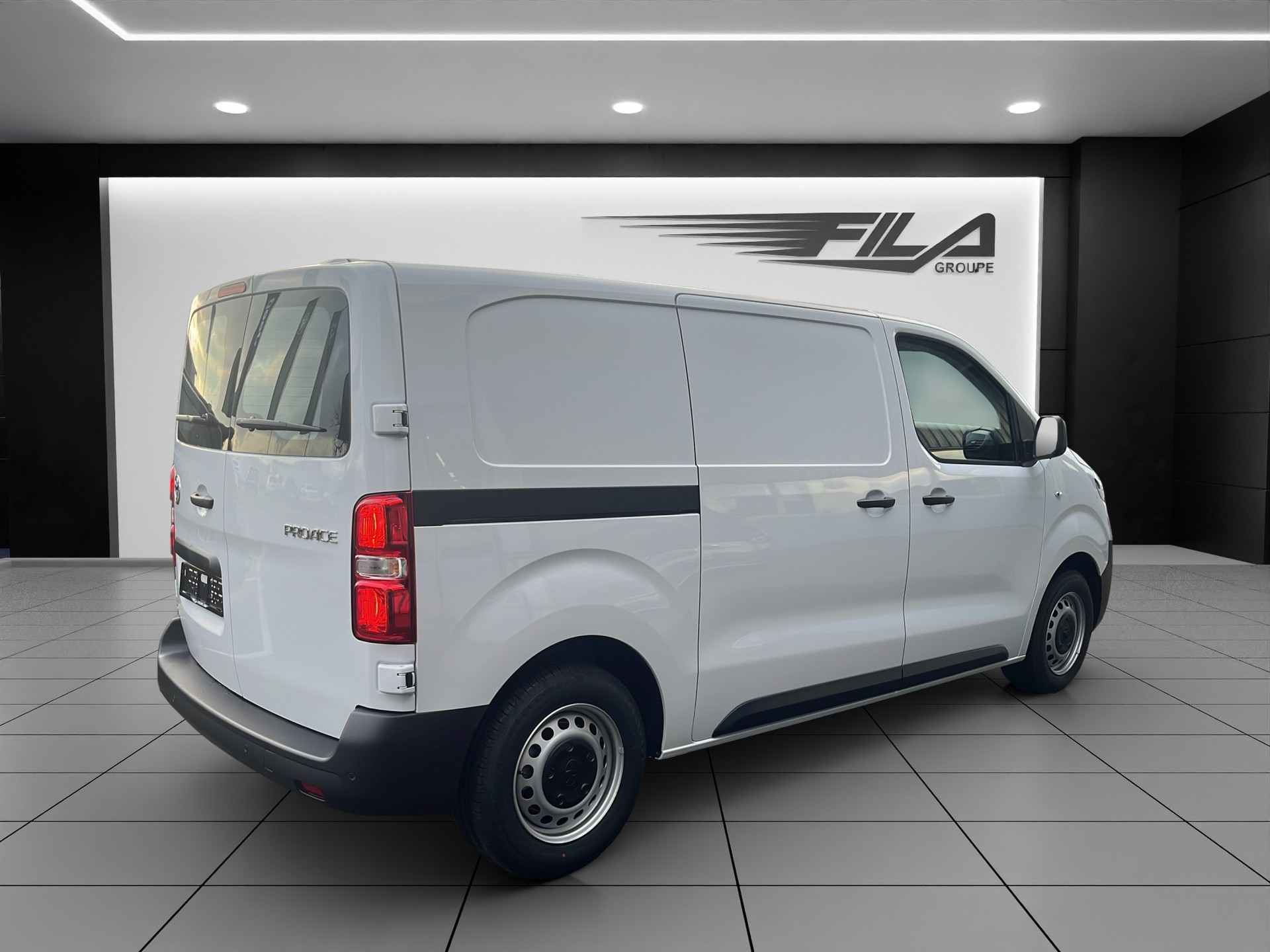TOYOTA PROACE van L1 1.5 D Active-image-5