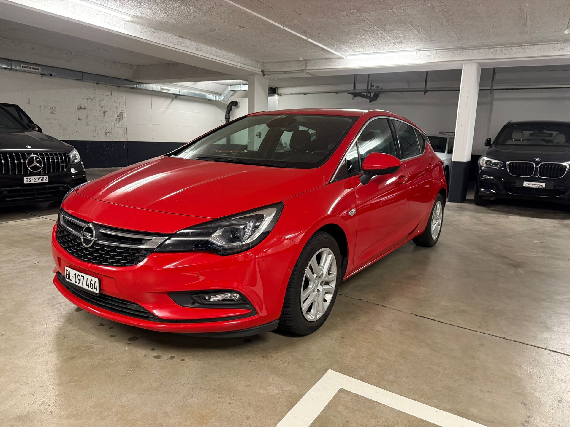 OPEL Astra 1.6i Turbo Excellence-image-4
