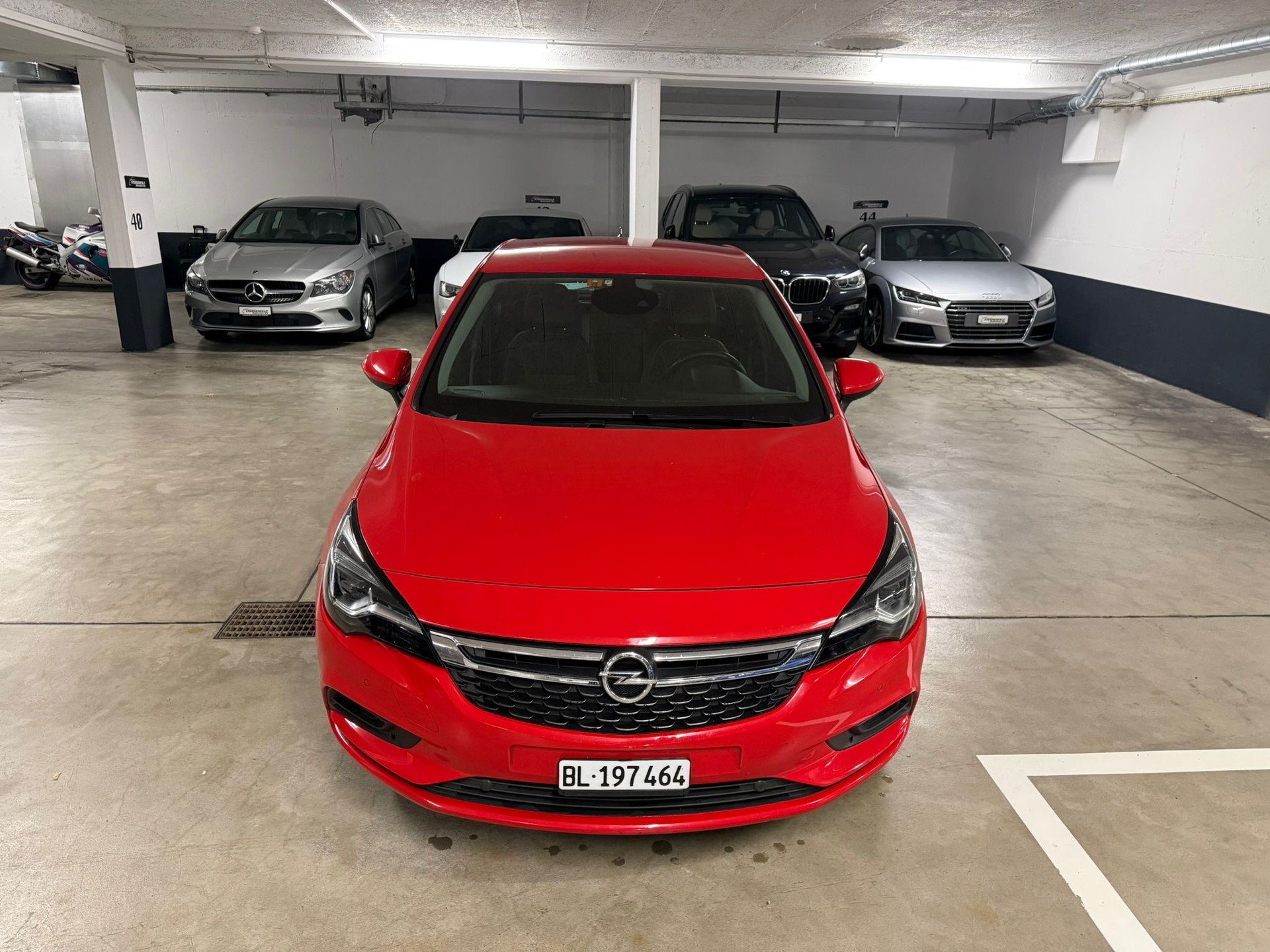 OPEL Astra 1.6i Turbo Excellence-image-1