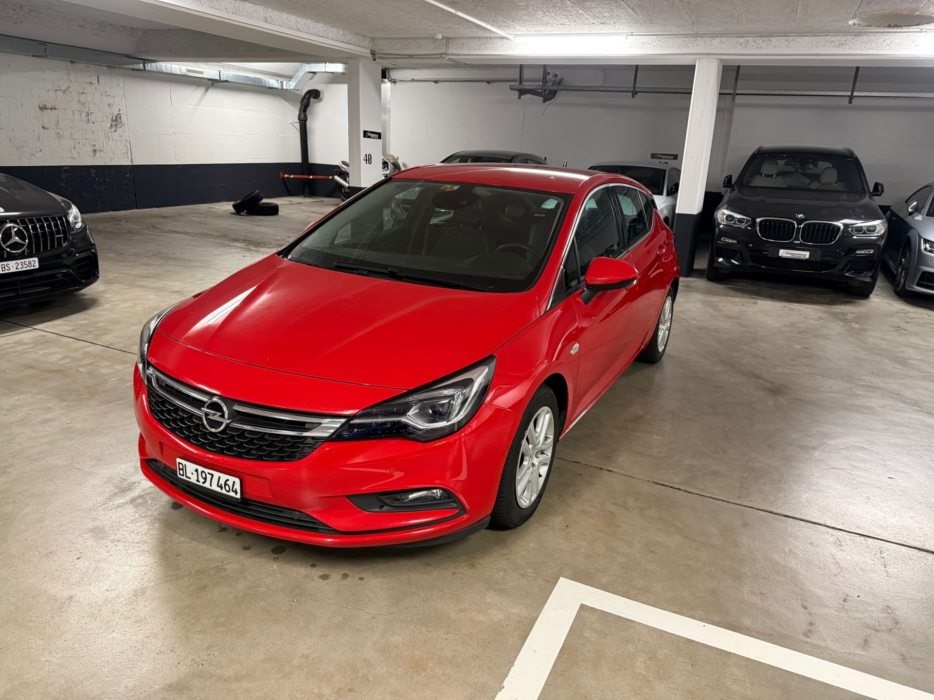OPEL Astra 1.6i Turbo Excellence-image-0