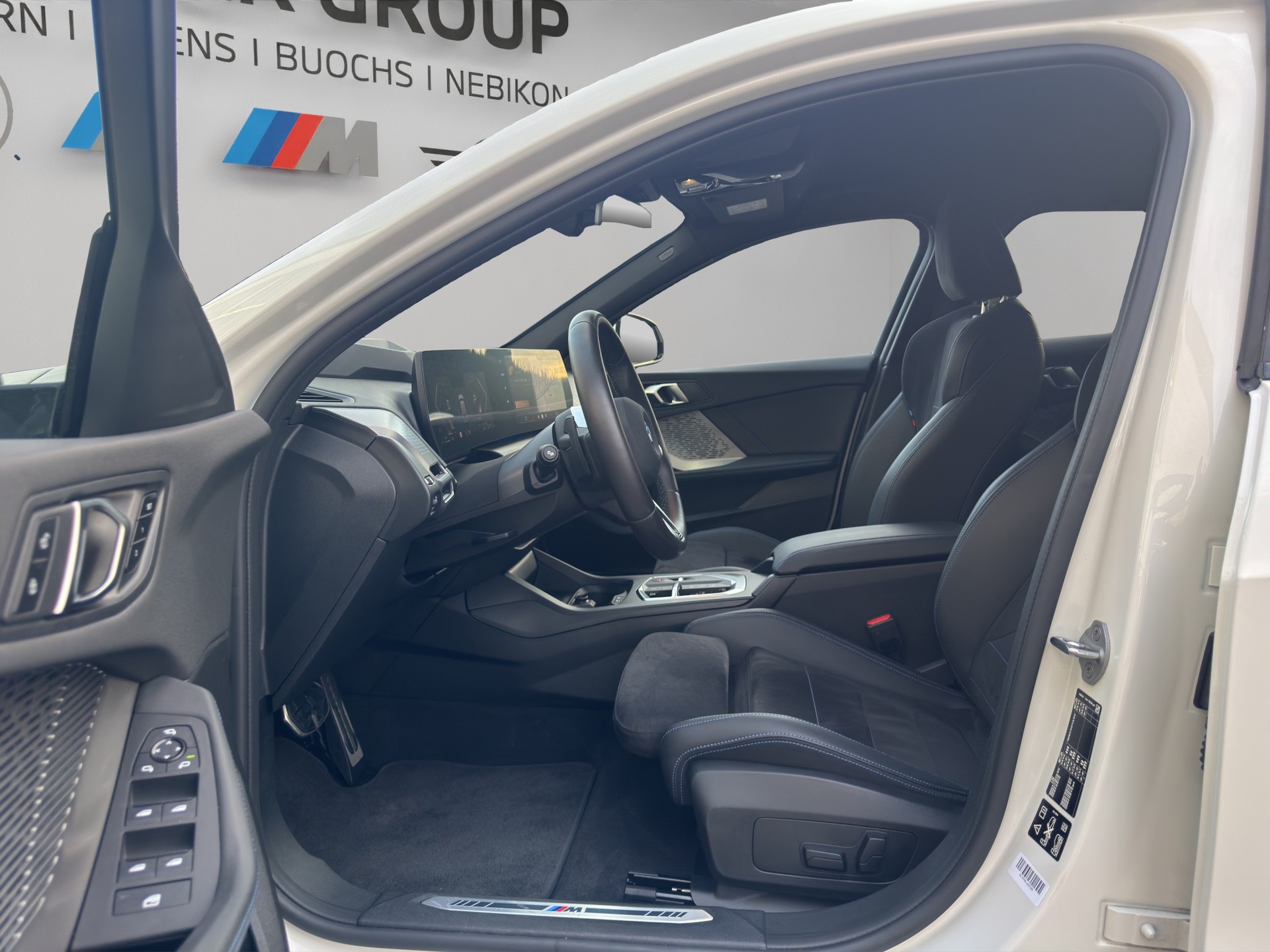 BMW 123 xDrive M Sport Steptronic-image-17