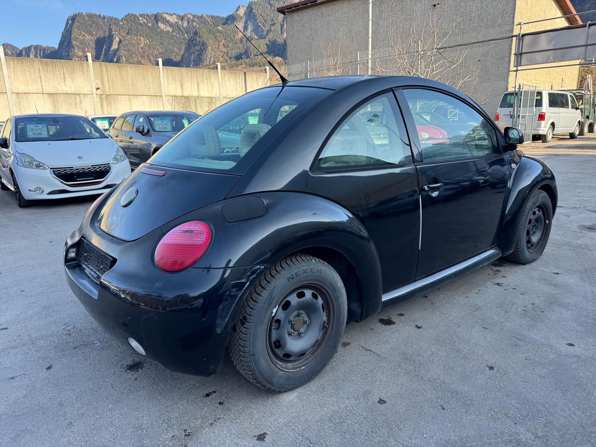 VW Beetle 2.0-image-3