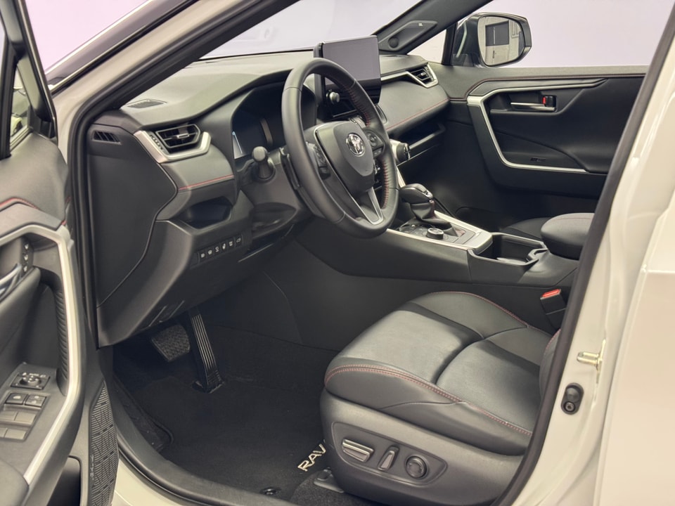 RAV4 Plug-in Hybrid 2.5 Platinum AWD-i