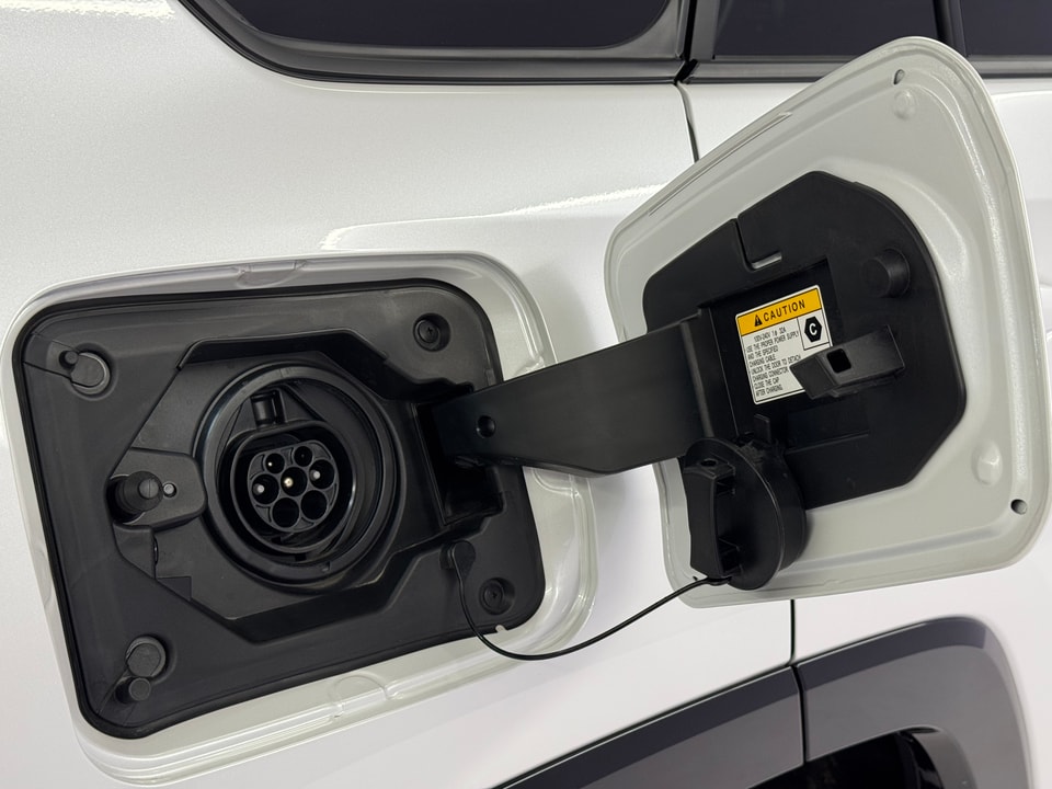 RAV4 Plug-in Hybrid 2.5 Platinum AWD-i