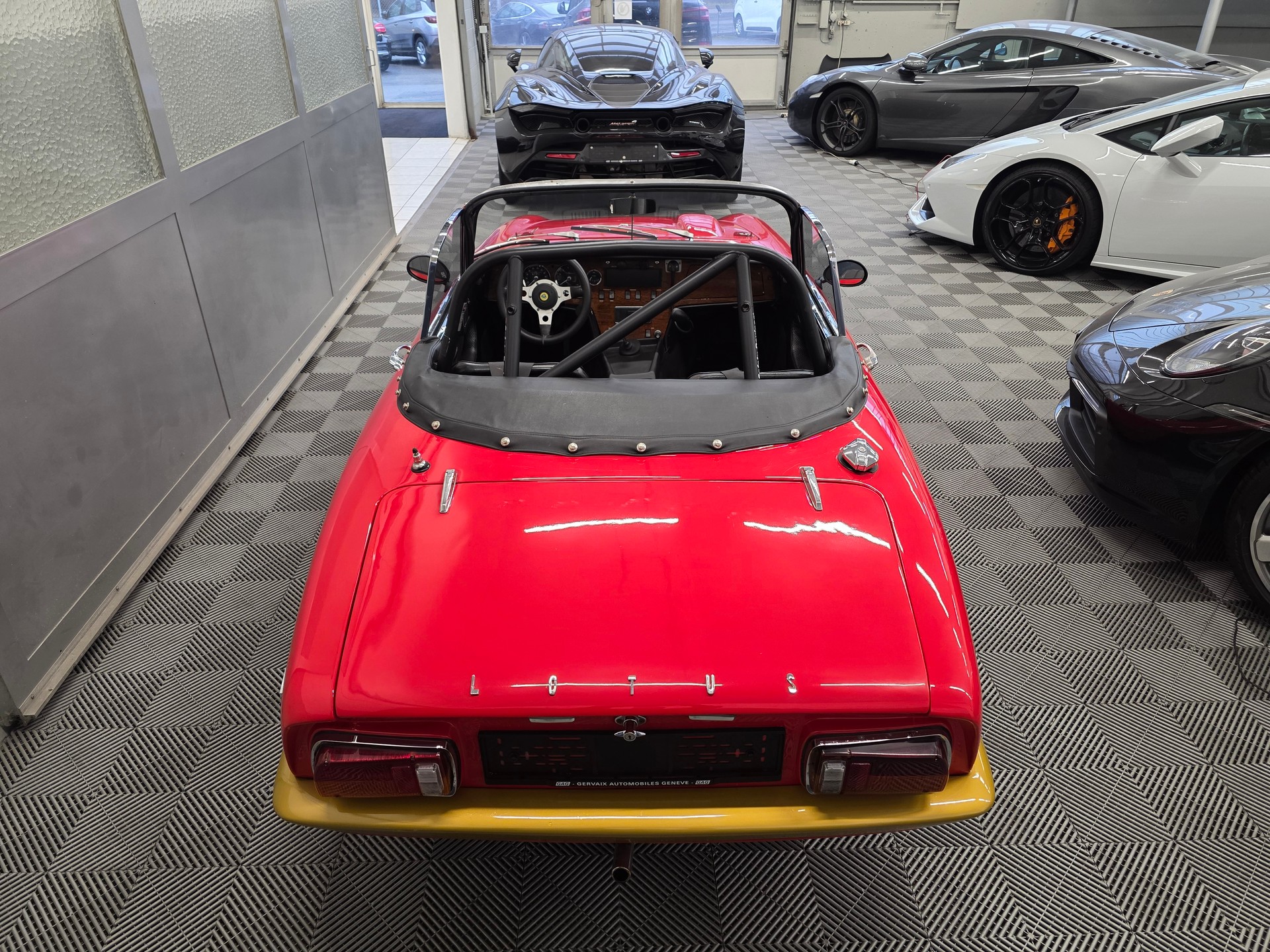 LOTUS ELAN-image-4