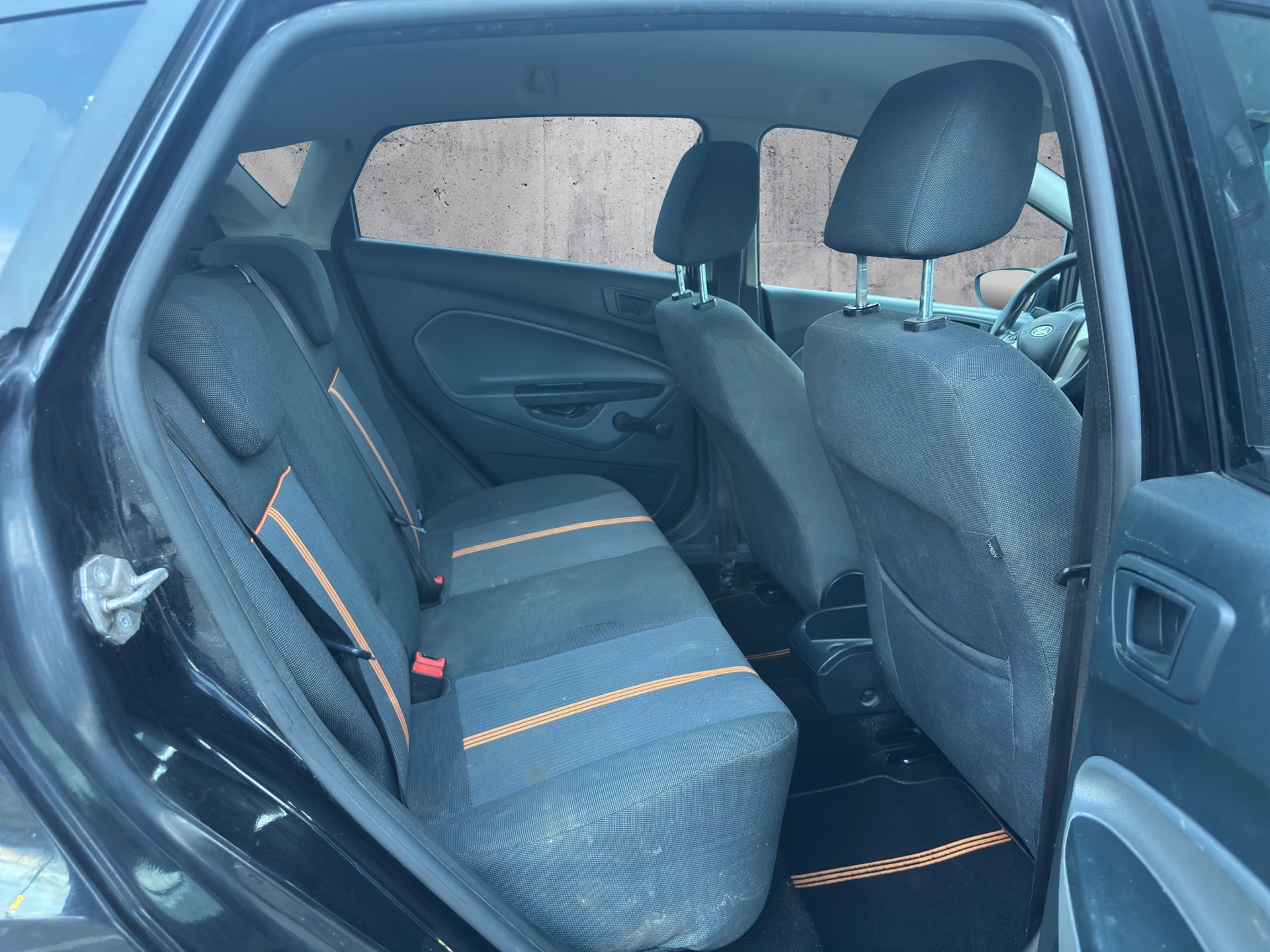 FORD Fiesta 1.4 16V Trend-image-11