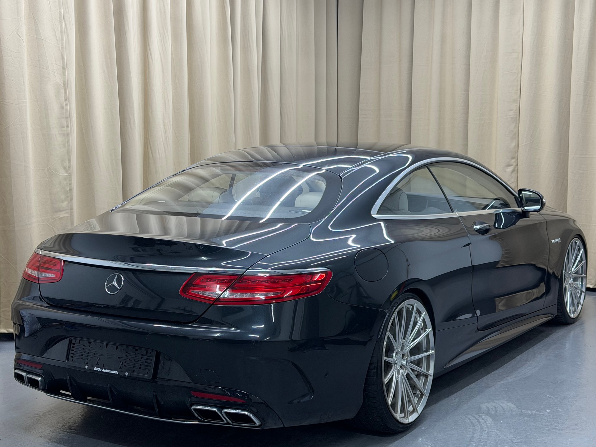 MERCEDES-BENZ S 500 Coupé 4Matic 7G-Tronic-image-4