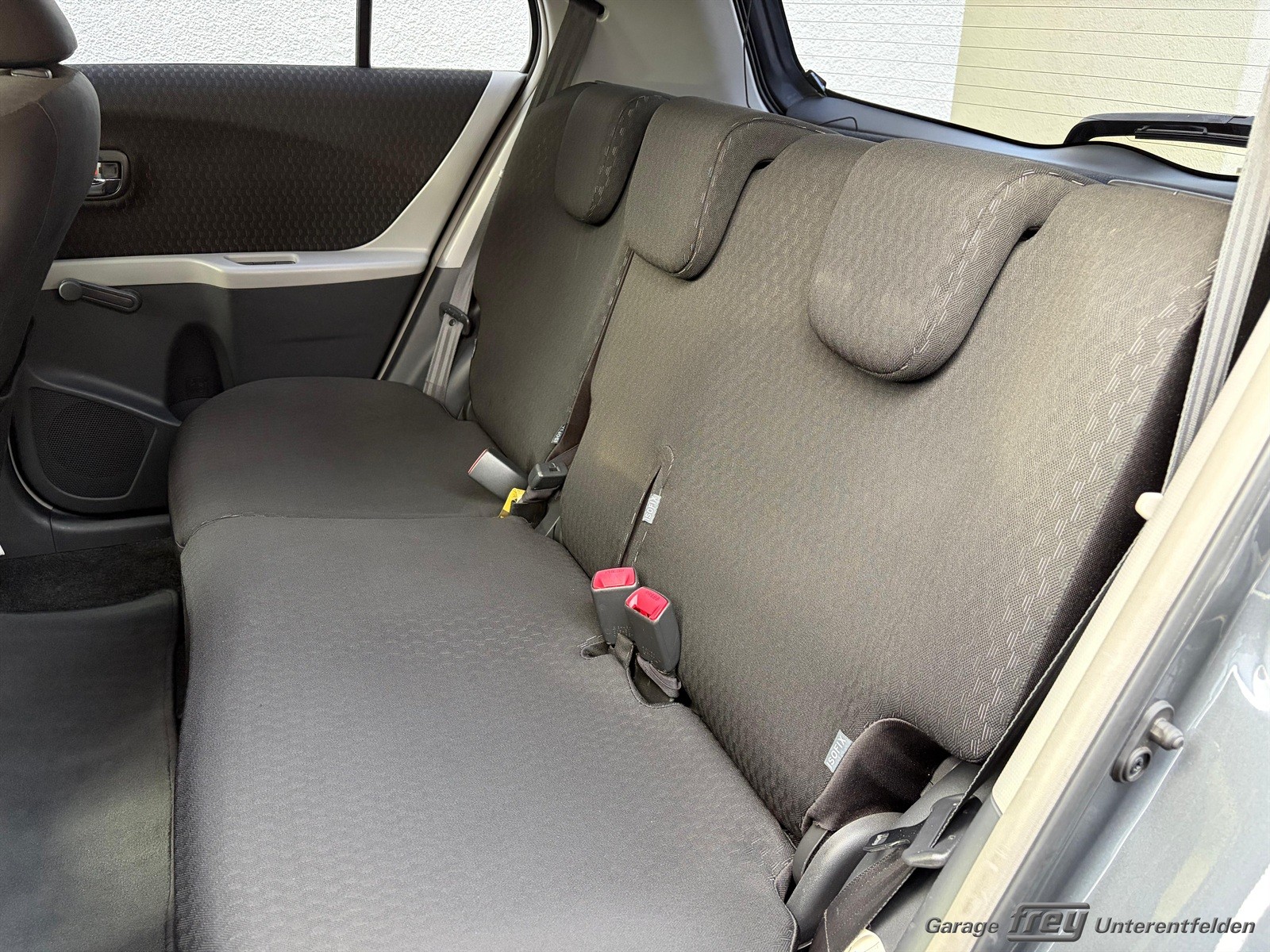 TOYOTA Yaris 1.8 TS-image-14