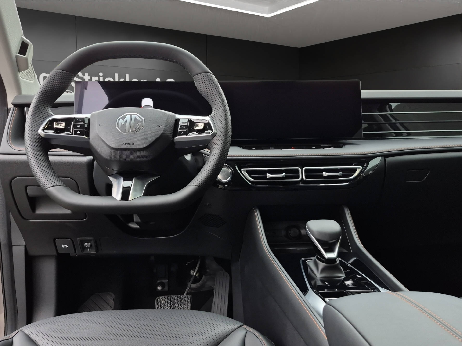 MG HS 1.5 Hybrid Luxury-image-10
