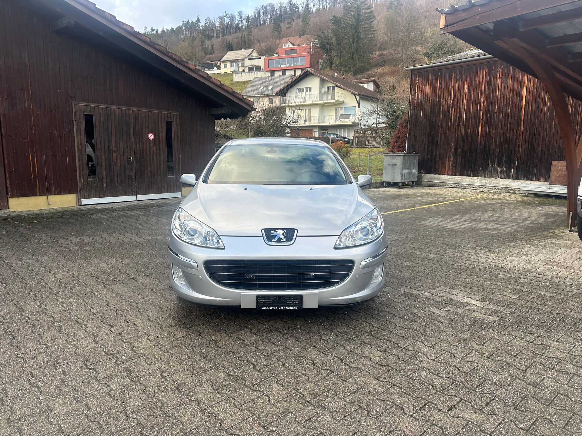 PEUGEOT 407 2.0 HDI SV Executive-image-1