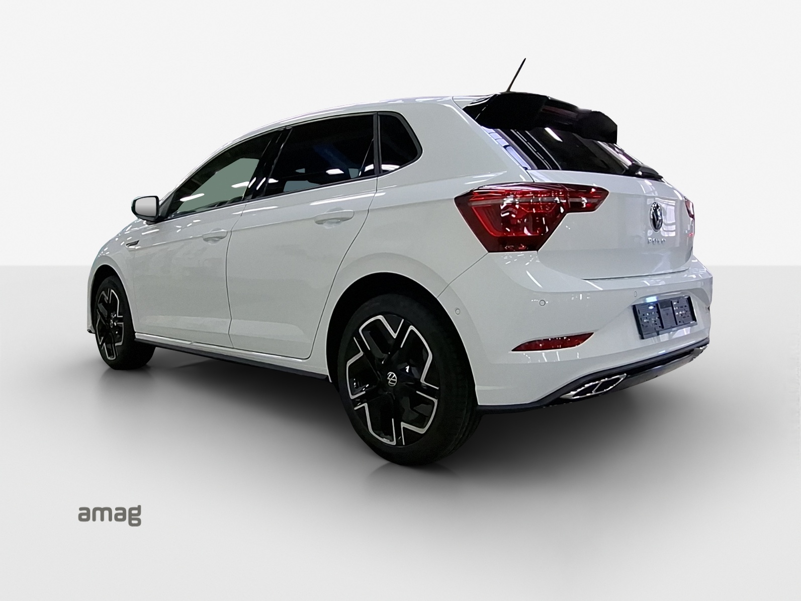 VW Polo 1.0 TSI R-Line DSG-image-2