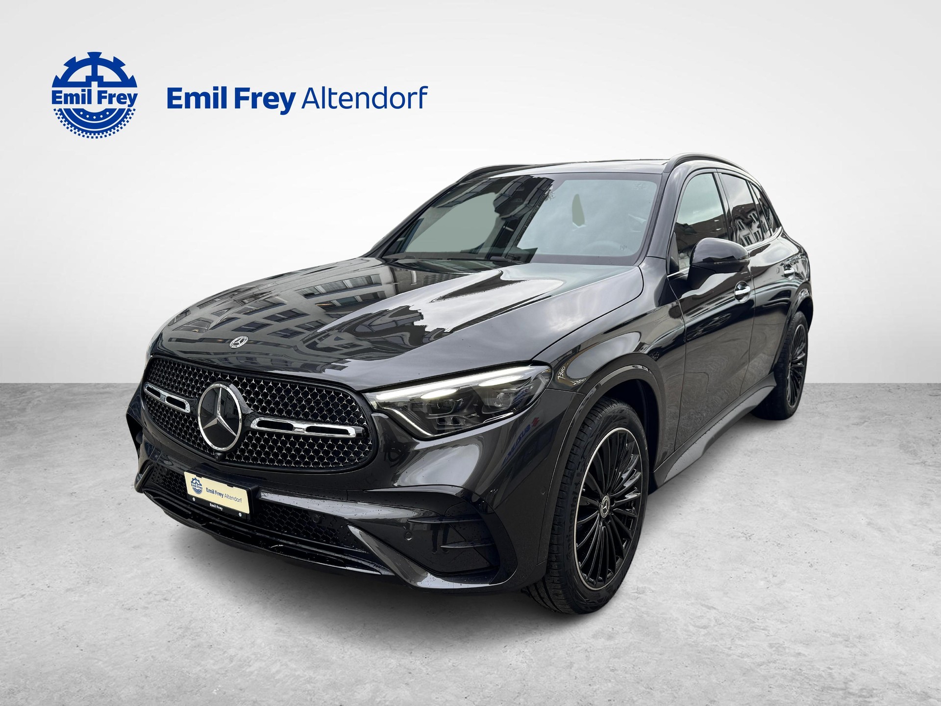 MERCEDES-BENZ GLC 220 d 4MATIC AMG Line-image-12