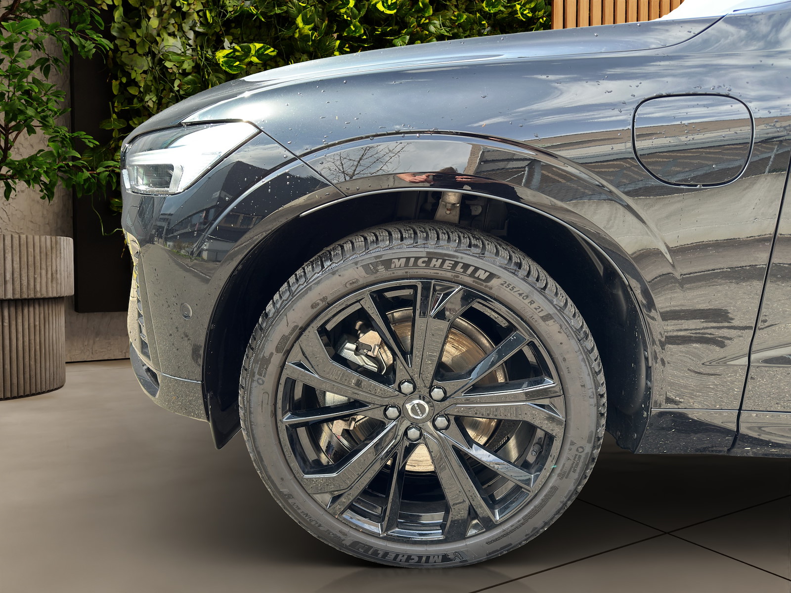 VOLVO XC60 2.0 T8 TE Black Edition eAWD-image-7