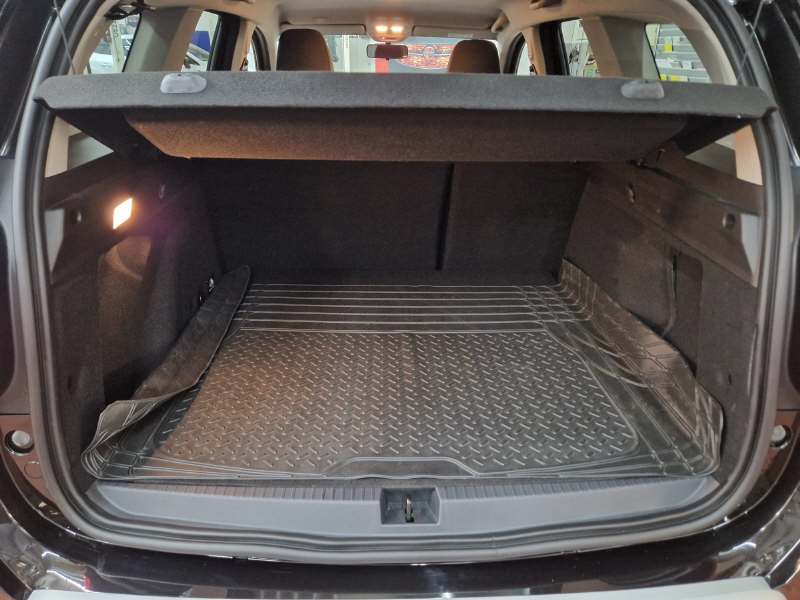 DACIA Duster 1.3 TCe 150 Prestige 4WD-image-14