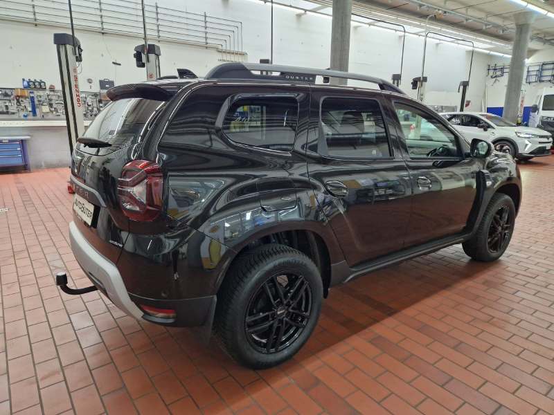 DACIA Duster 1.3 TCe 150 Prestige 4WD-image-2