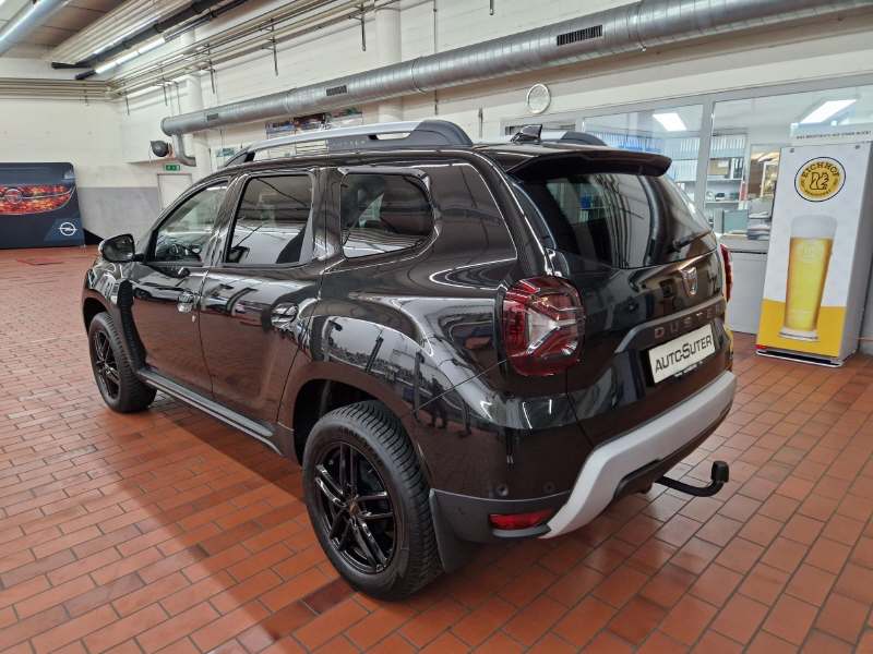 DACIA Duster 1.3 TCe 150 Prestige 4WD-image-3