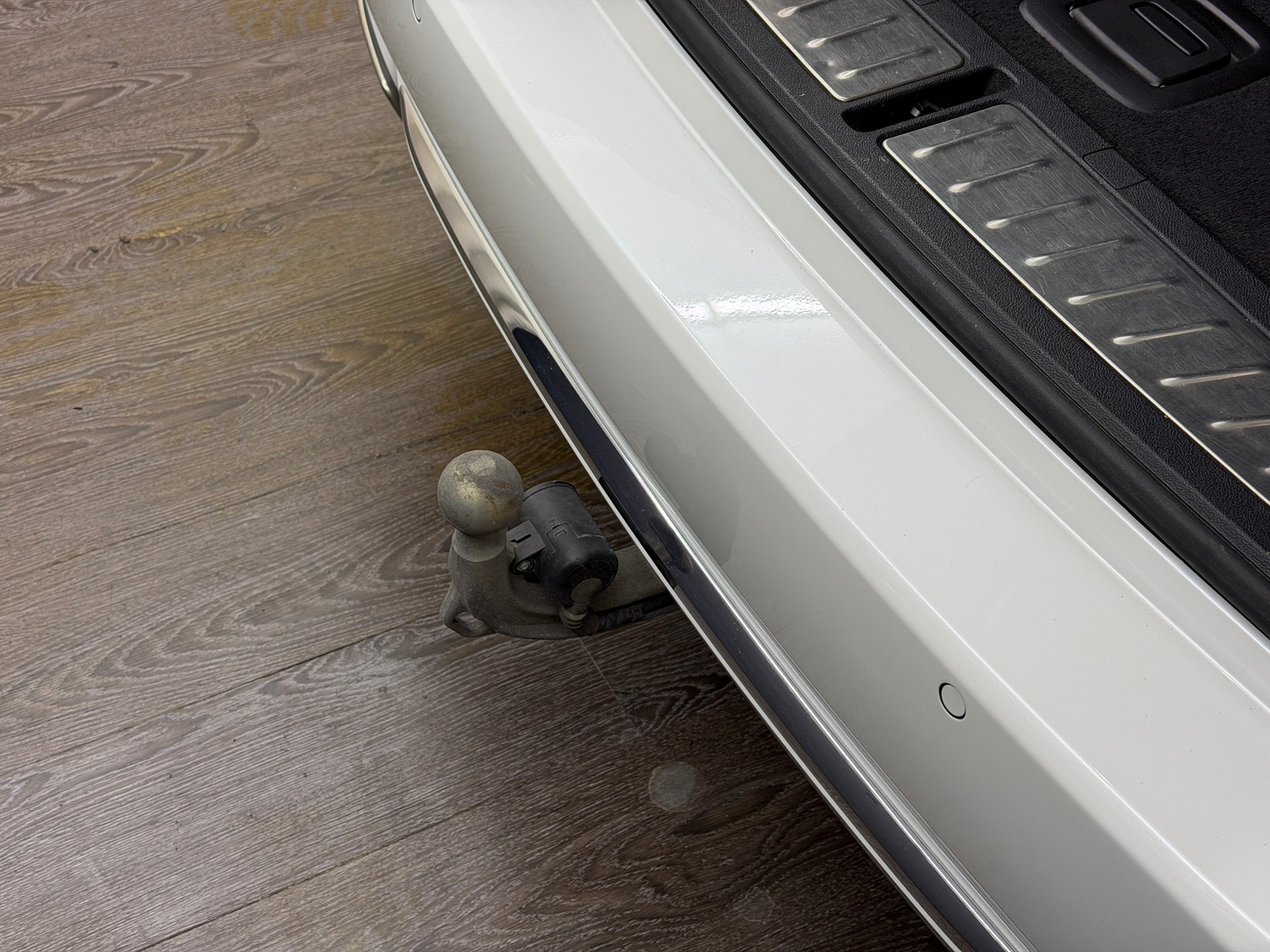 BMW 540i xDrive Touring Luxury Line Steptronic-image-17