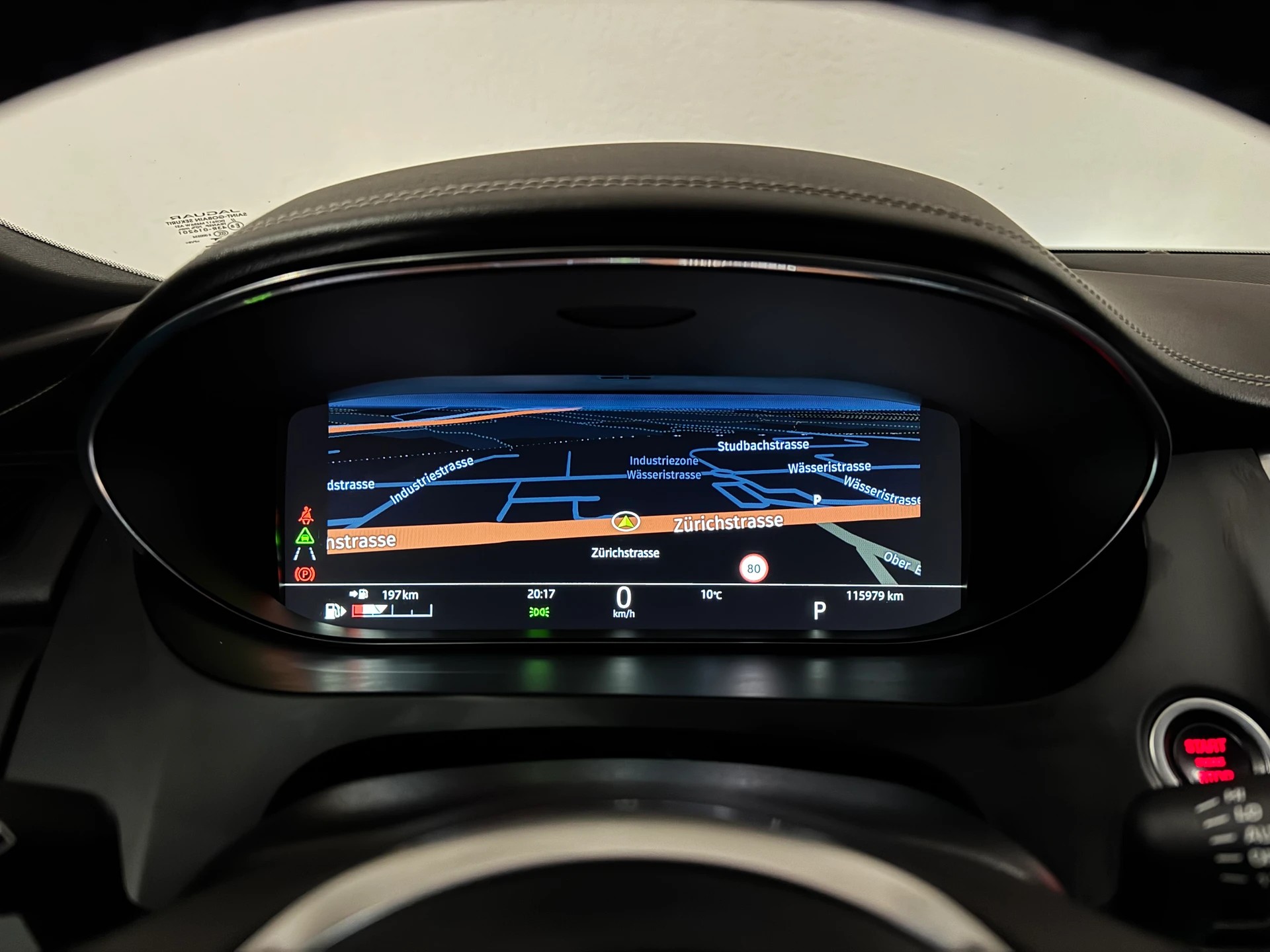 JAGUAR E-Pace 2.0 P300 R-Dynamic HSE AWD Automatik-image-15