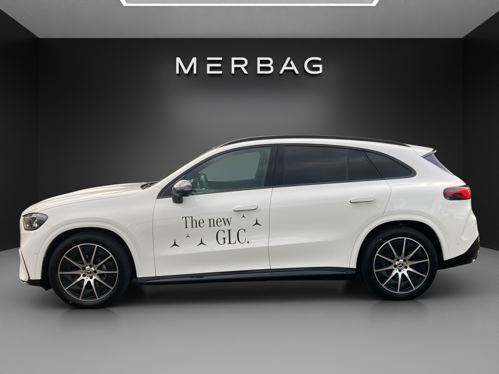 MERCEDES-BENZ GLC 400 4MATIC with EQ Technology-image-1