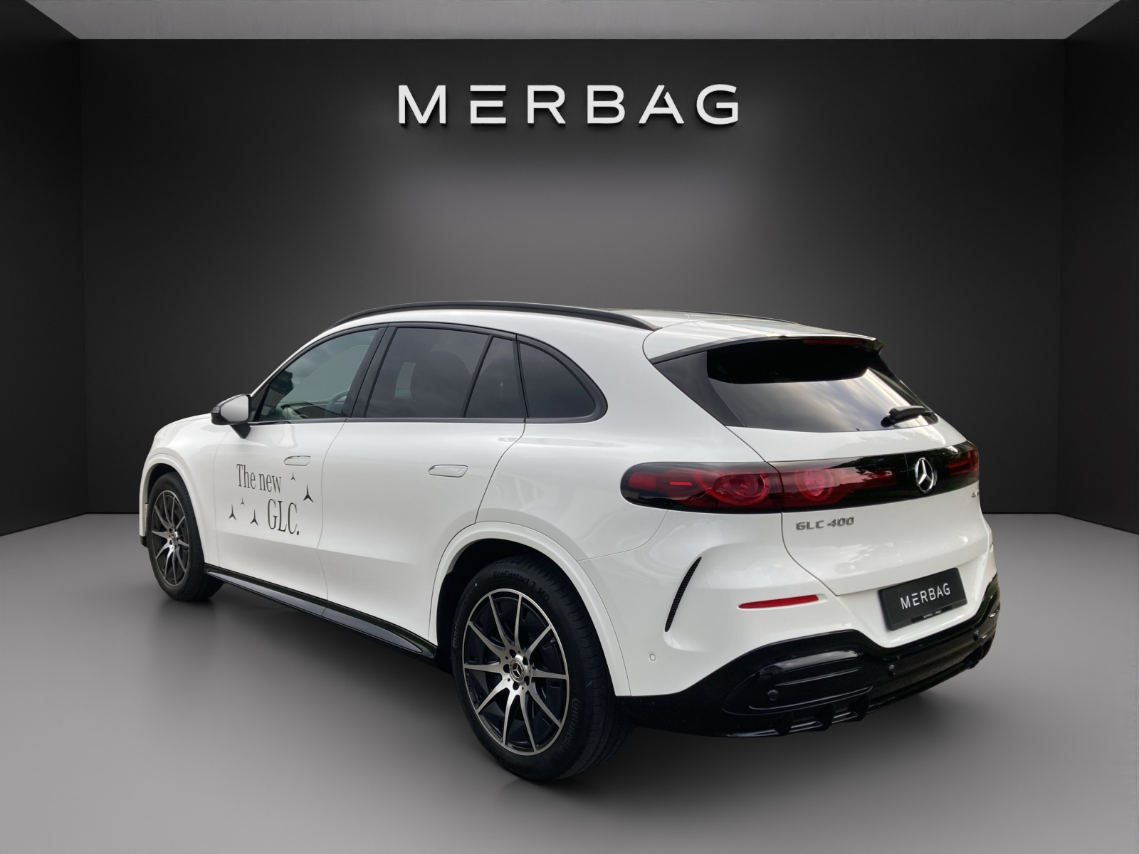MERCEDES-BENZ GLC 400 4MATIC with EQ Technology-image-2
