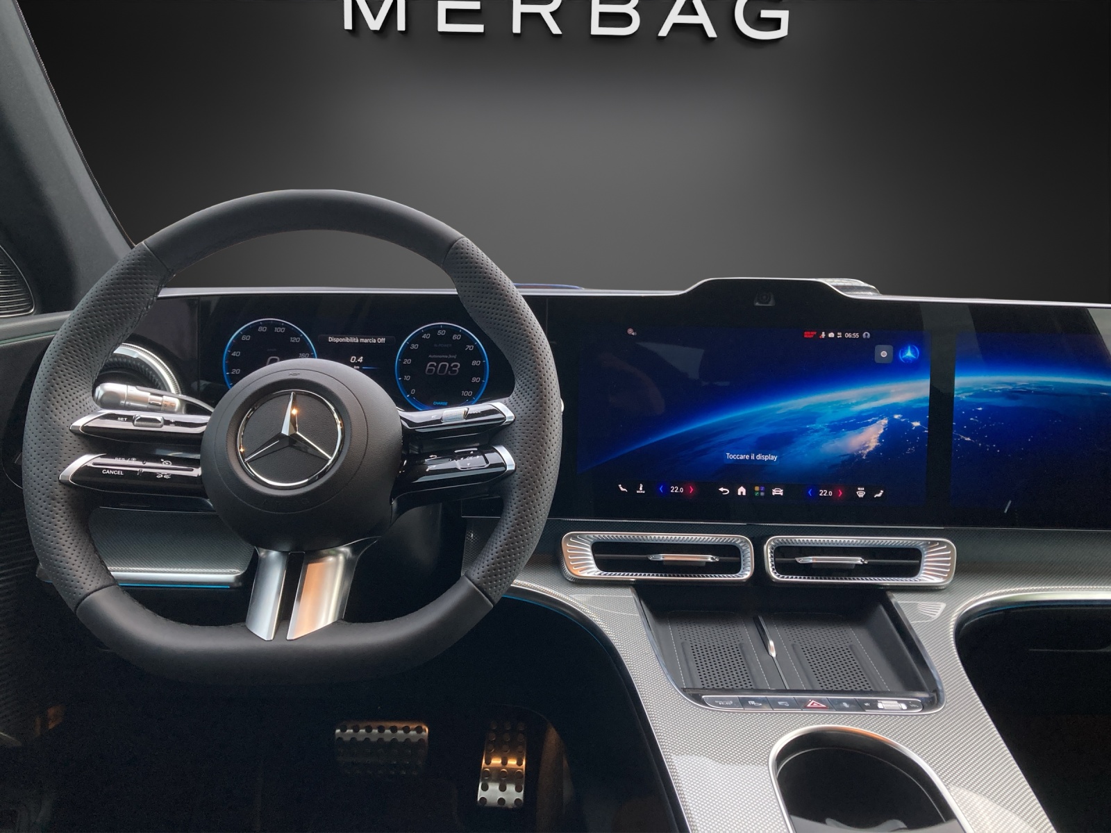 MERCEDES-BENZ GLC 400 4MATIC with EQ Technology-image-10