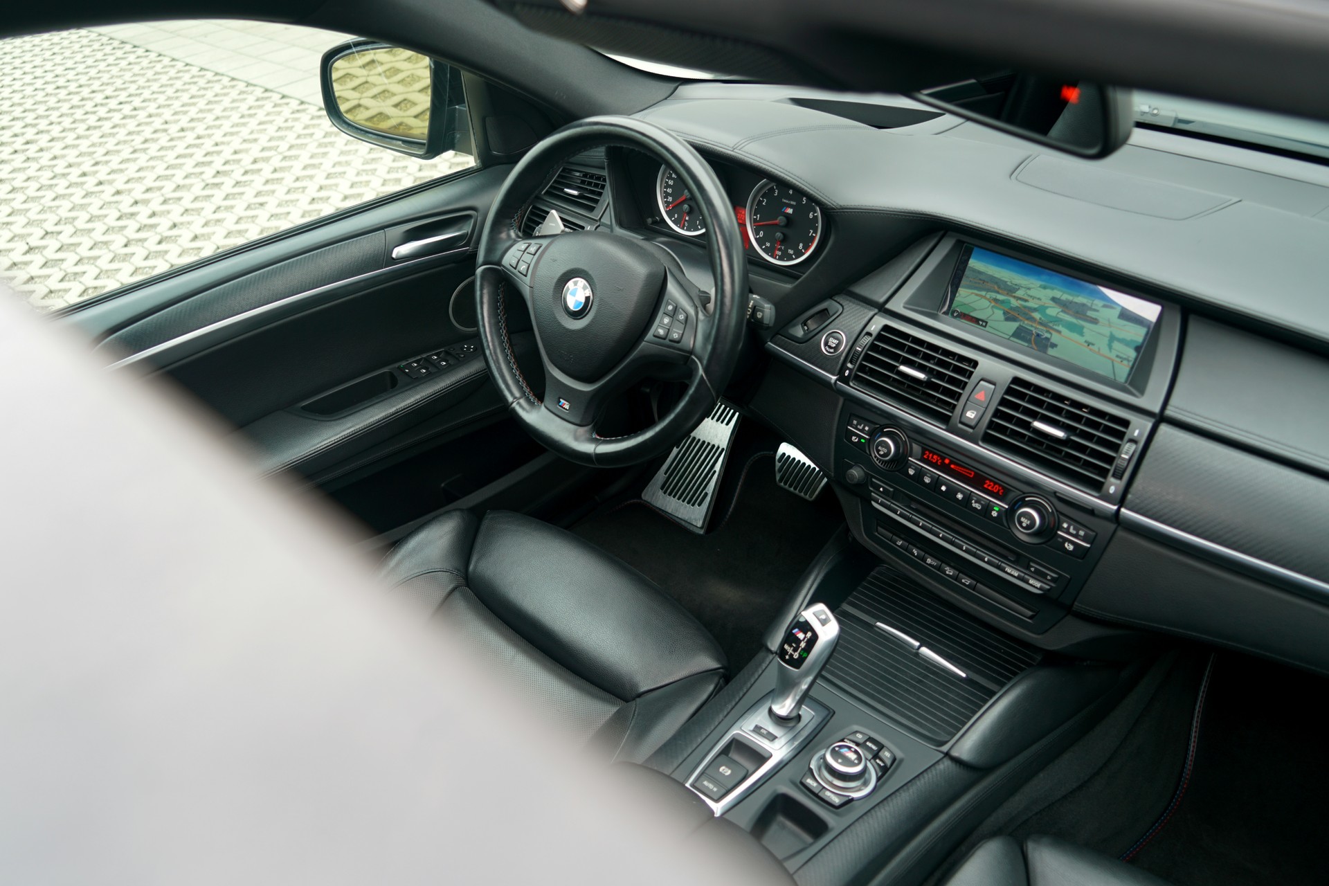 BMW X6 M Steptronic-image-12