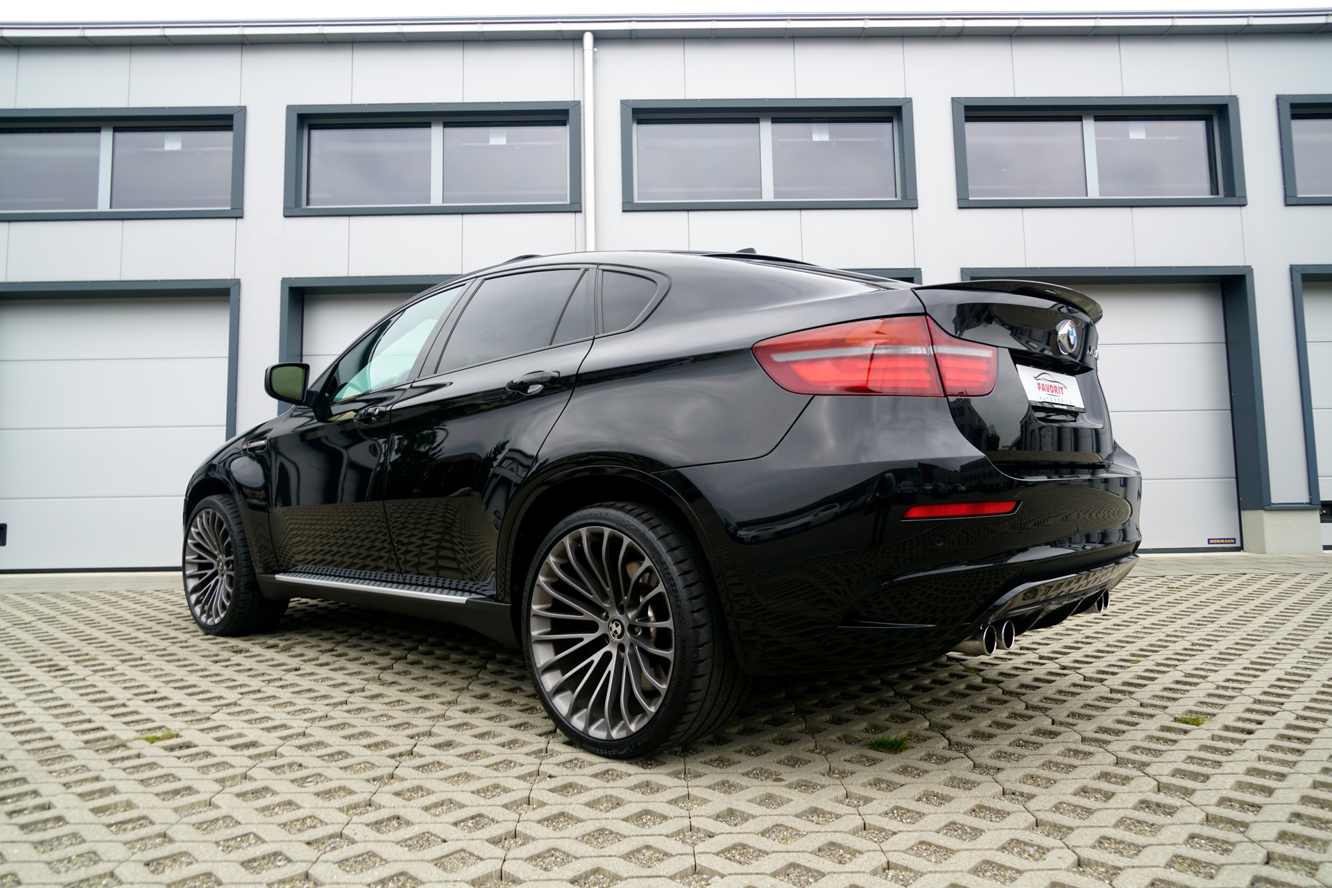 BMW X6 M Steptronic-image-10