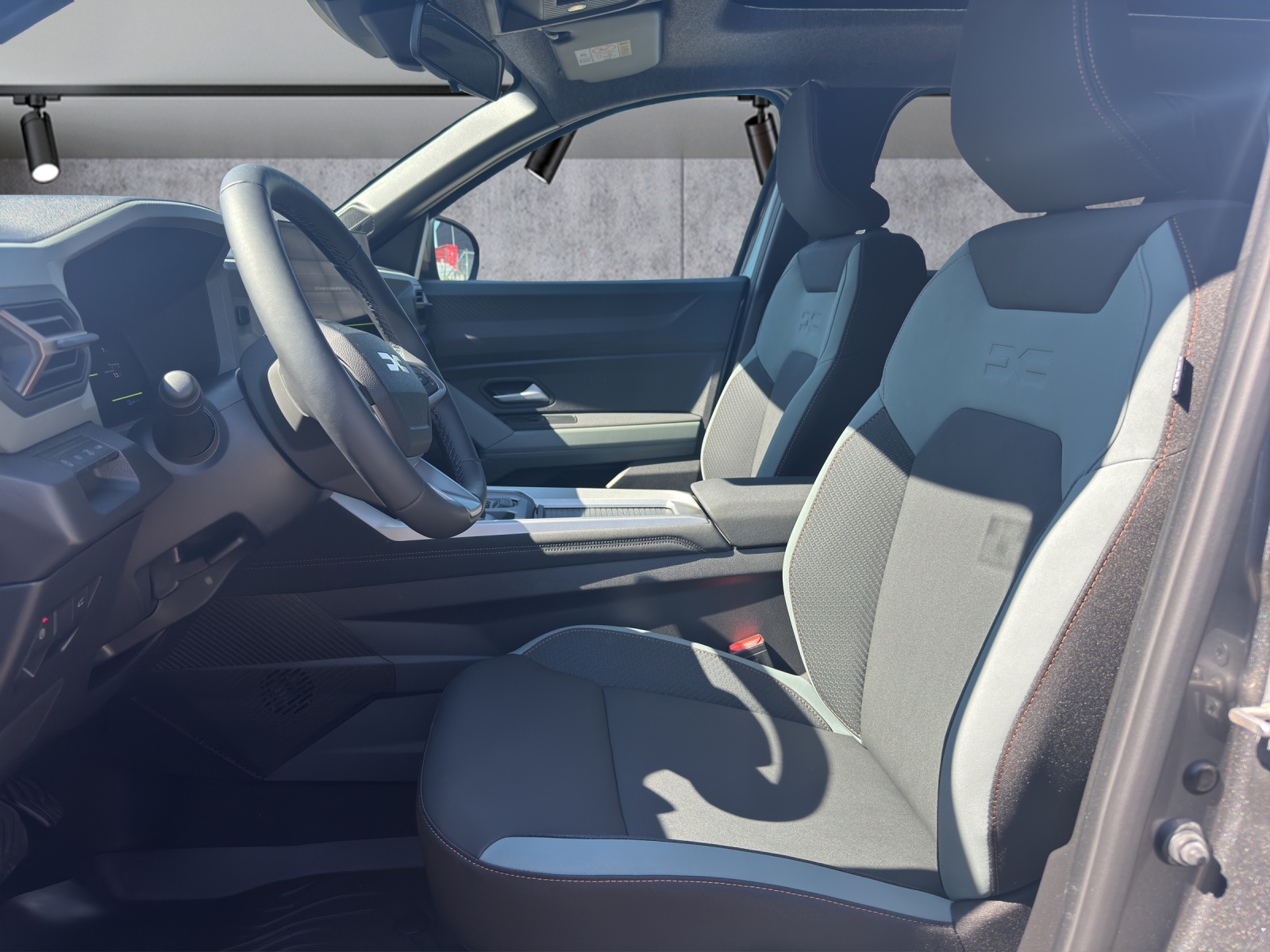 DACIA Bigster HEV 155 Extreme-image-5