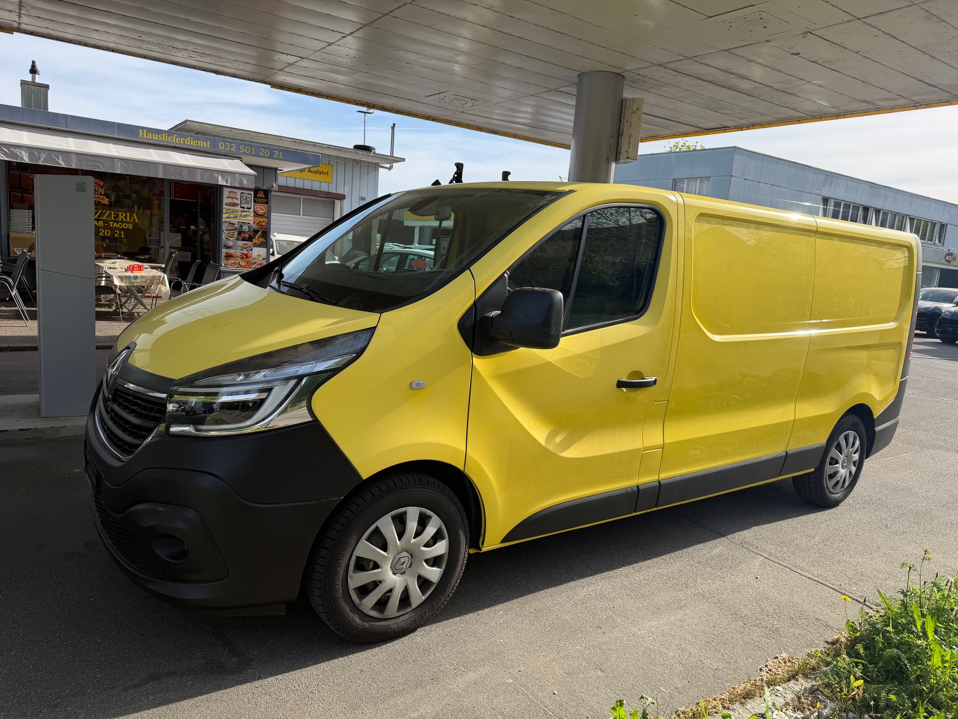 RENAULT Trafic 2.0 ENERGY dCi145 3.0t Business L2H1 ** Navi * LED * Klimaanlage * Tempomat * PDC H * RF-Kamera * Ab MFK 02.2025-image-8