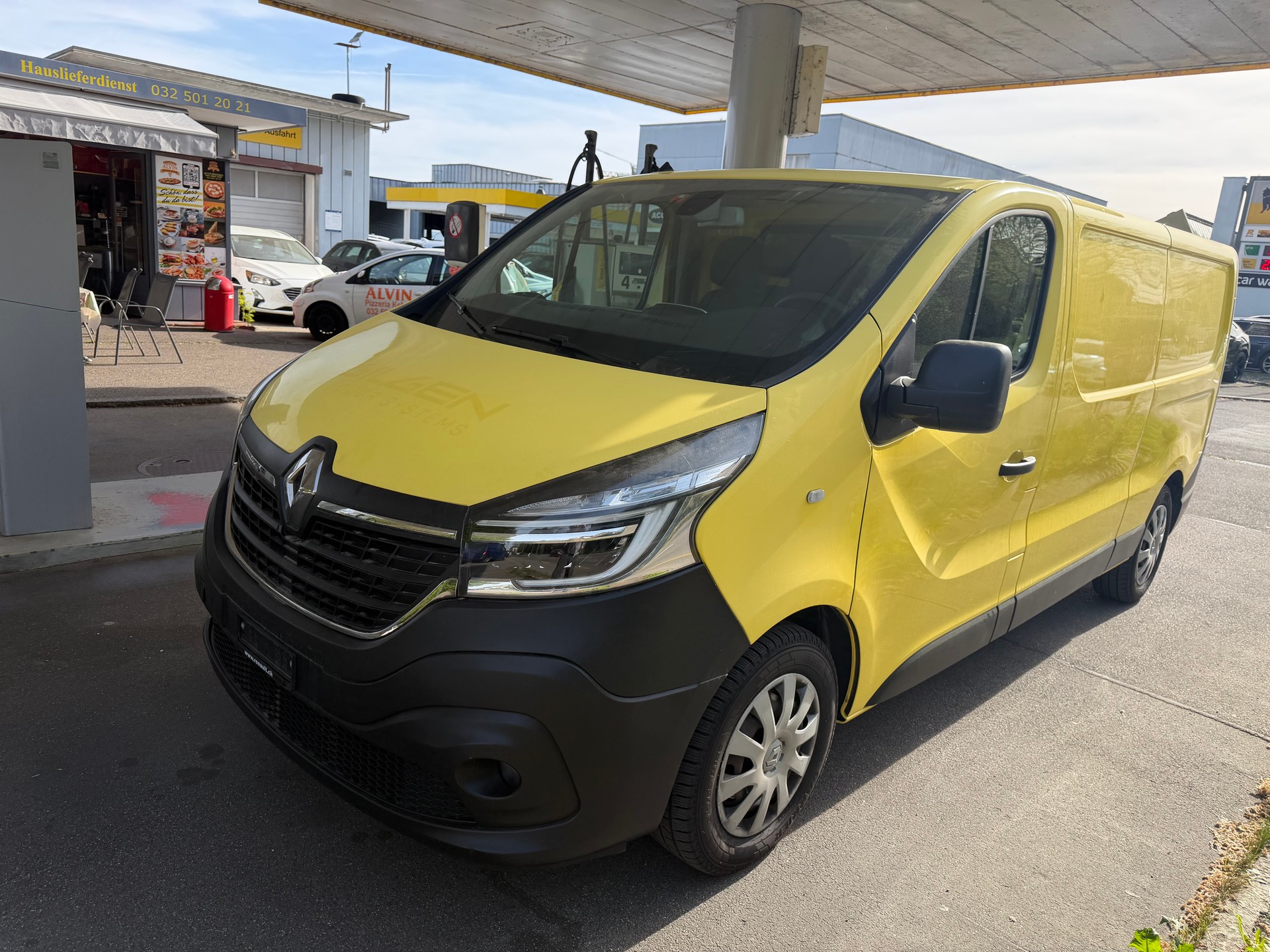 RENAULT Trafic 2.0 ENERGY dCi145 3.0t Business L2H1 ** Navi * LED * Klimaanlage * Tempomat * PDC H * RF-Kamera * Ab MFK 02.2025-image-0