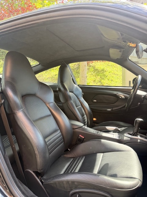 PORSCHE 911 Carrera-image-9