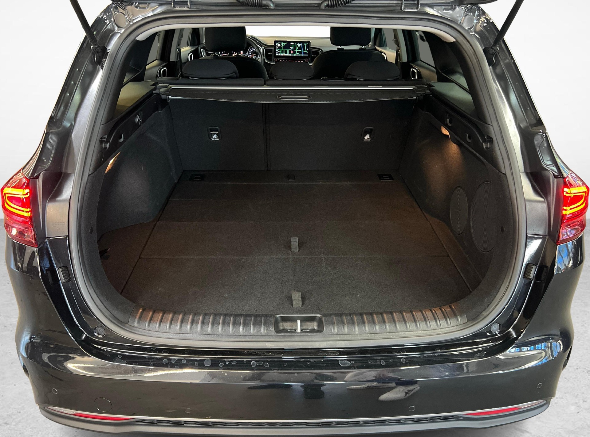 KIA Ceed SW 1.5 T-GDi Power-image-11