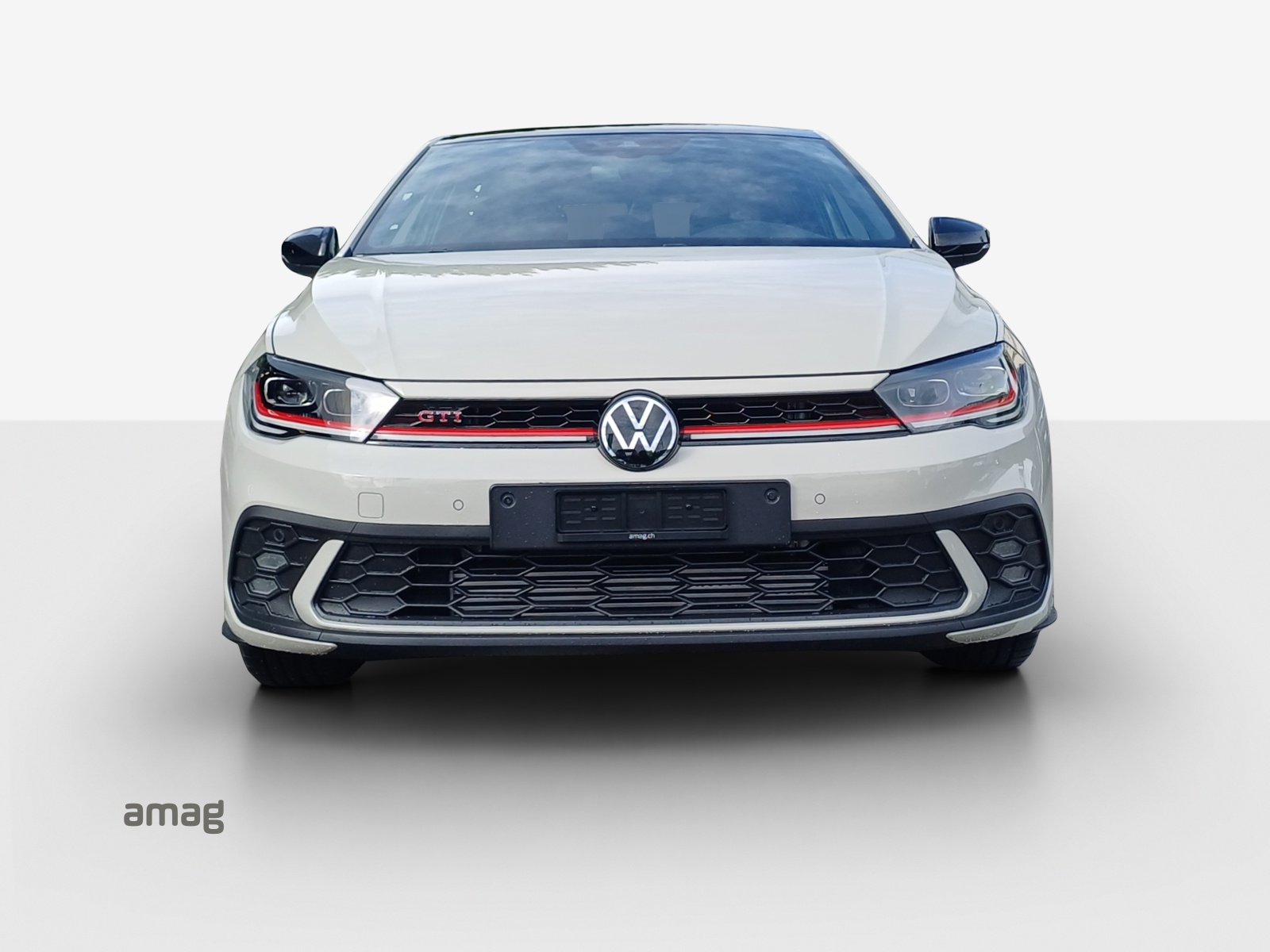 VW Polo 2.0 TSI GTI DSG-image-6