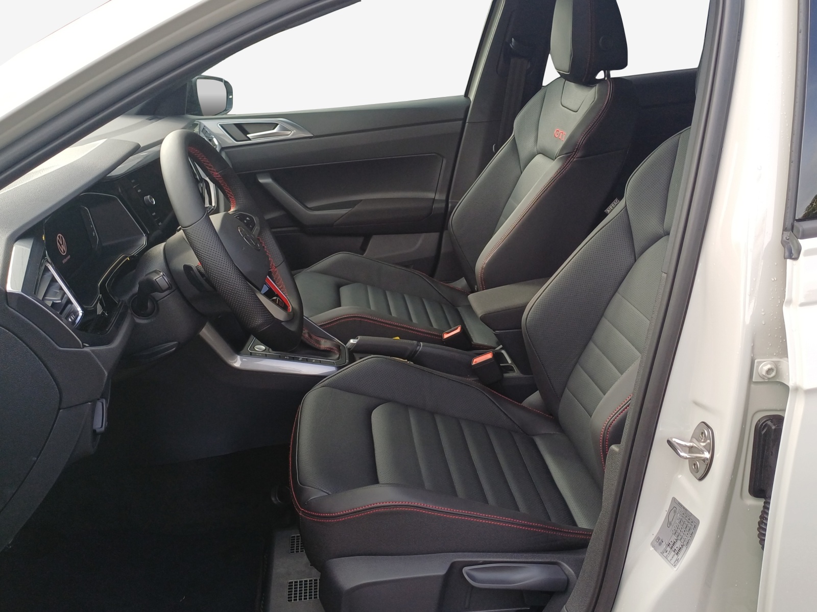 VW Polo 2.0 TSI GTI DSG-image-7