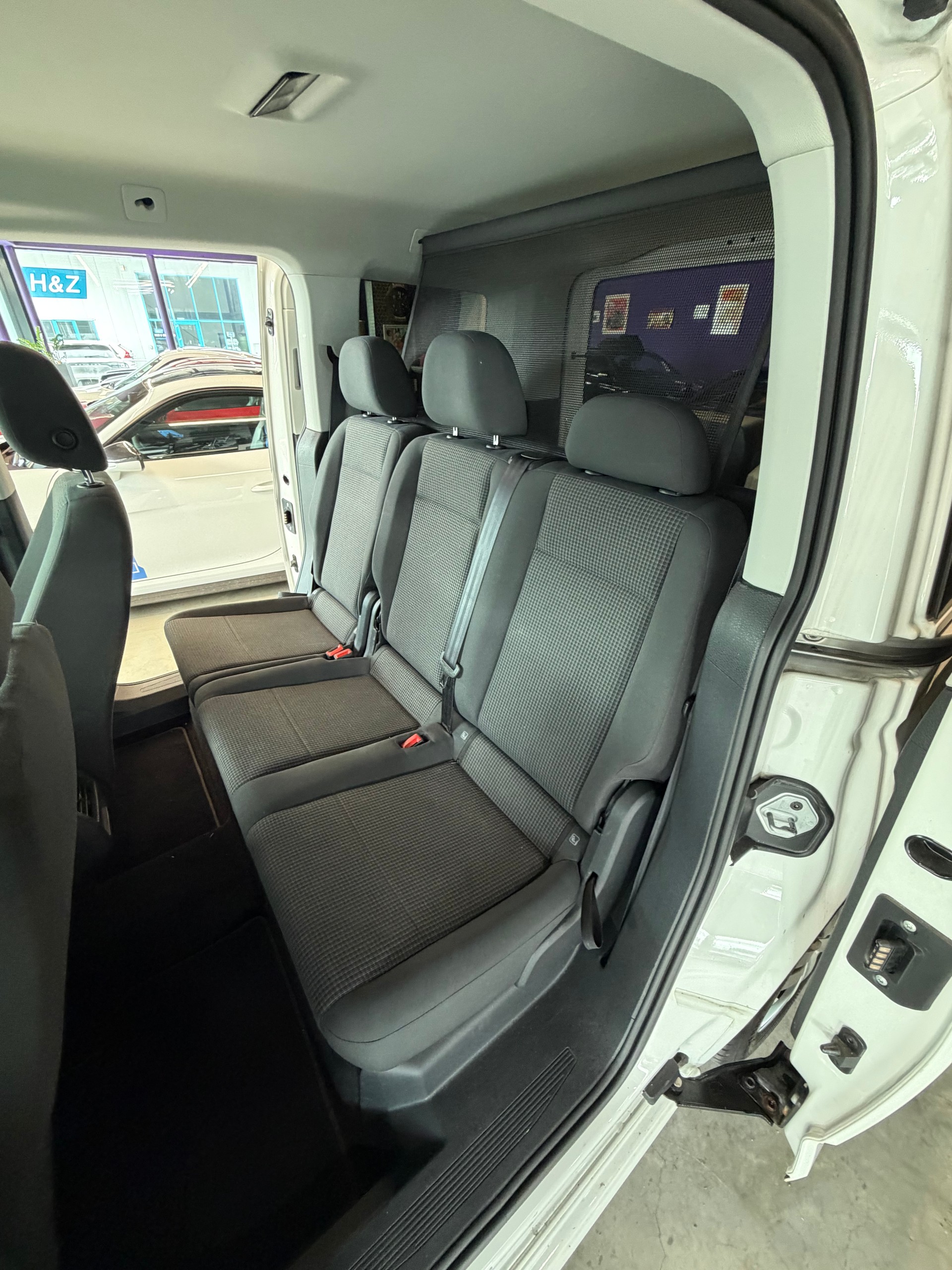 VW Caddy Kombi 2.0TDI DSG Move-image-8